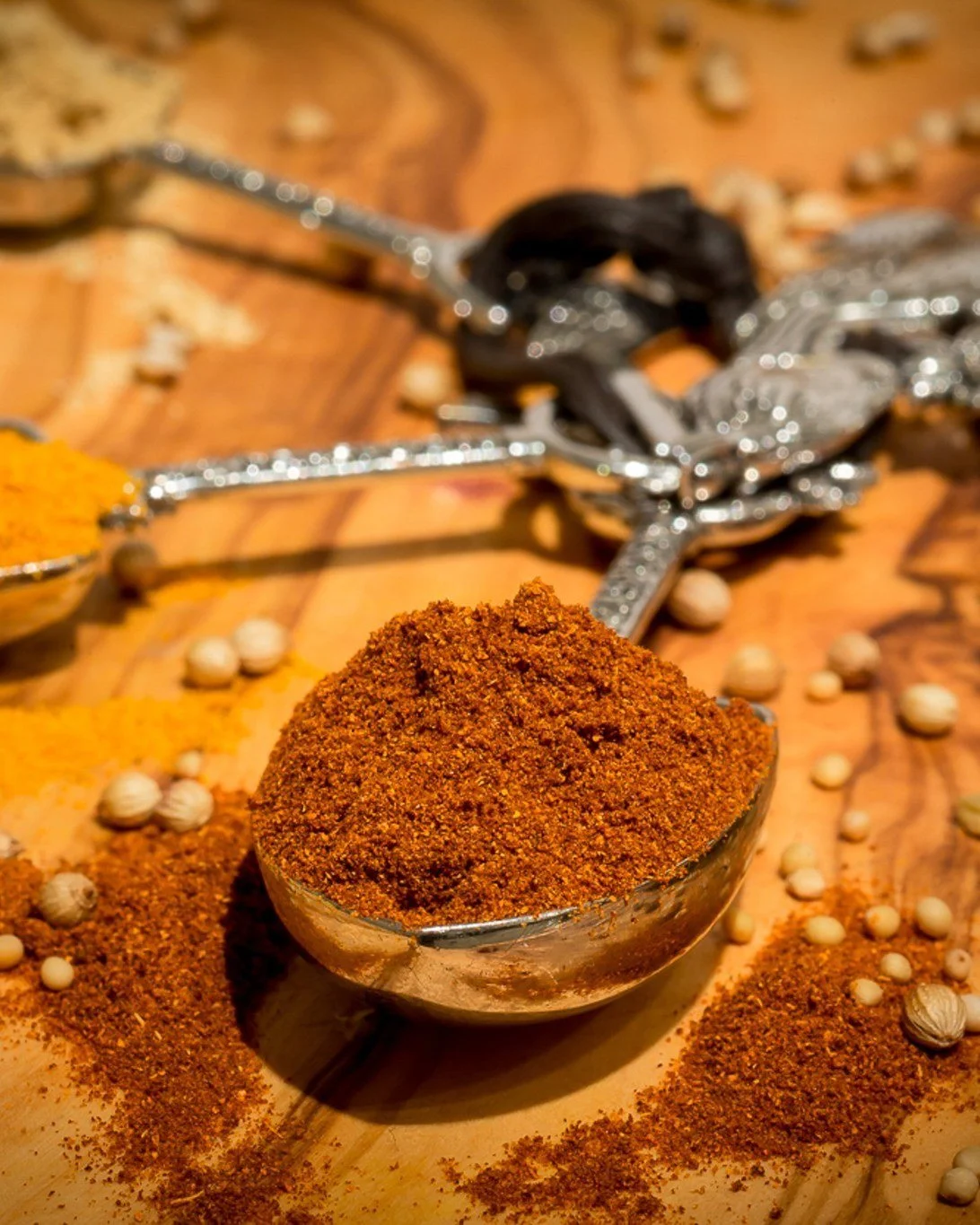 National Curry Week is here! 🍛✨

From ancient spice traditions to the UK&rsquo;s favourite takeaway &mdash; curry tells a story of flavour, culture &amp; adaptation. 🇮🇳➡️🇬🇧

Did you know:
🔸 The first National Curry Week launched in 1998, now in