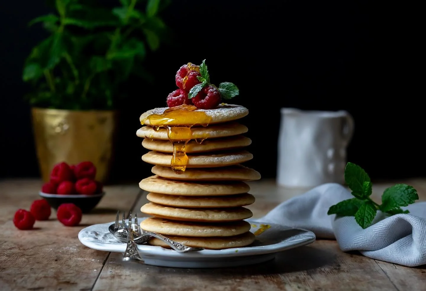 National Honey Day 21st October 
Proudly presented by The British Beekeepers Association (BBKA) (@britishbeekeepers), National Honey Day takes place annually. This year, it’s all about Buy Local Honey!!
The honey drizzled on these scrumptious