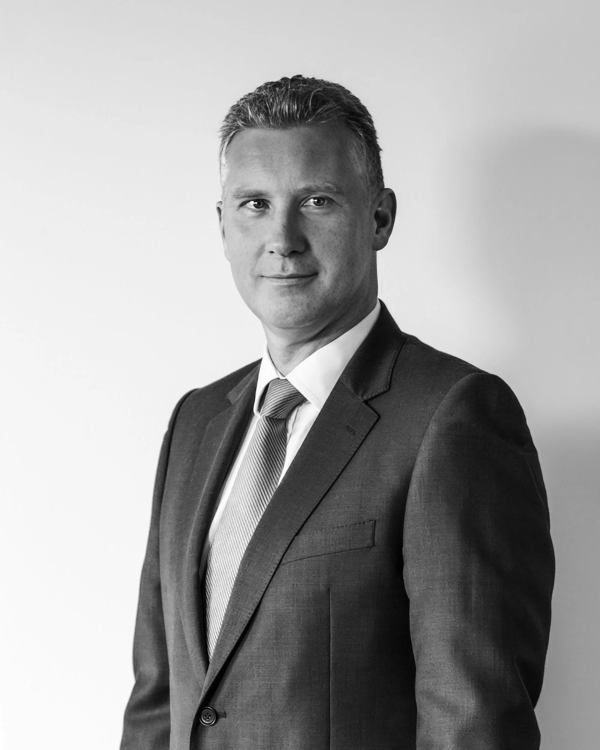017_corporate-headshot-photographer-surrey.jpg