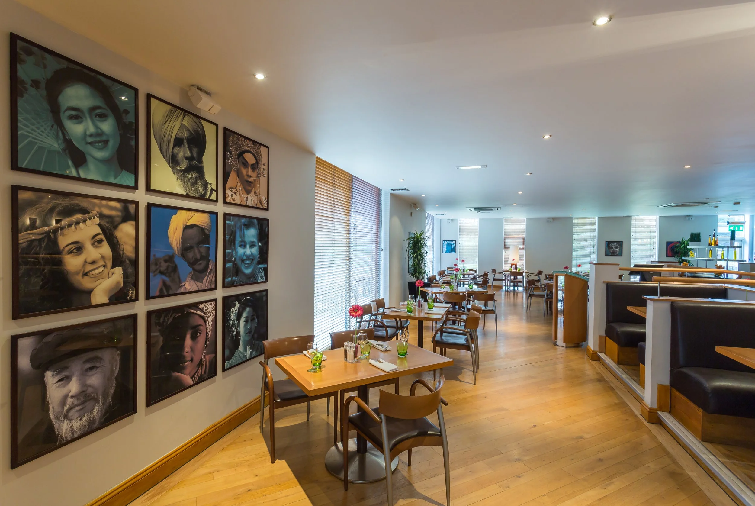restaurant-evening-026-holiday-inn-rugby.jpg