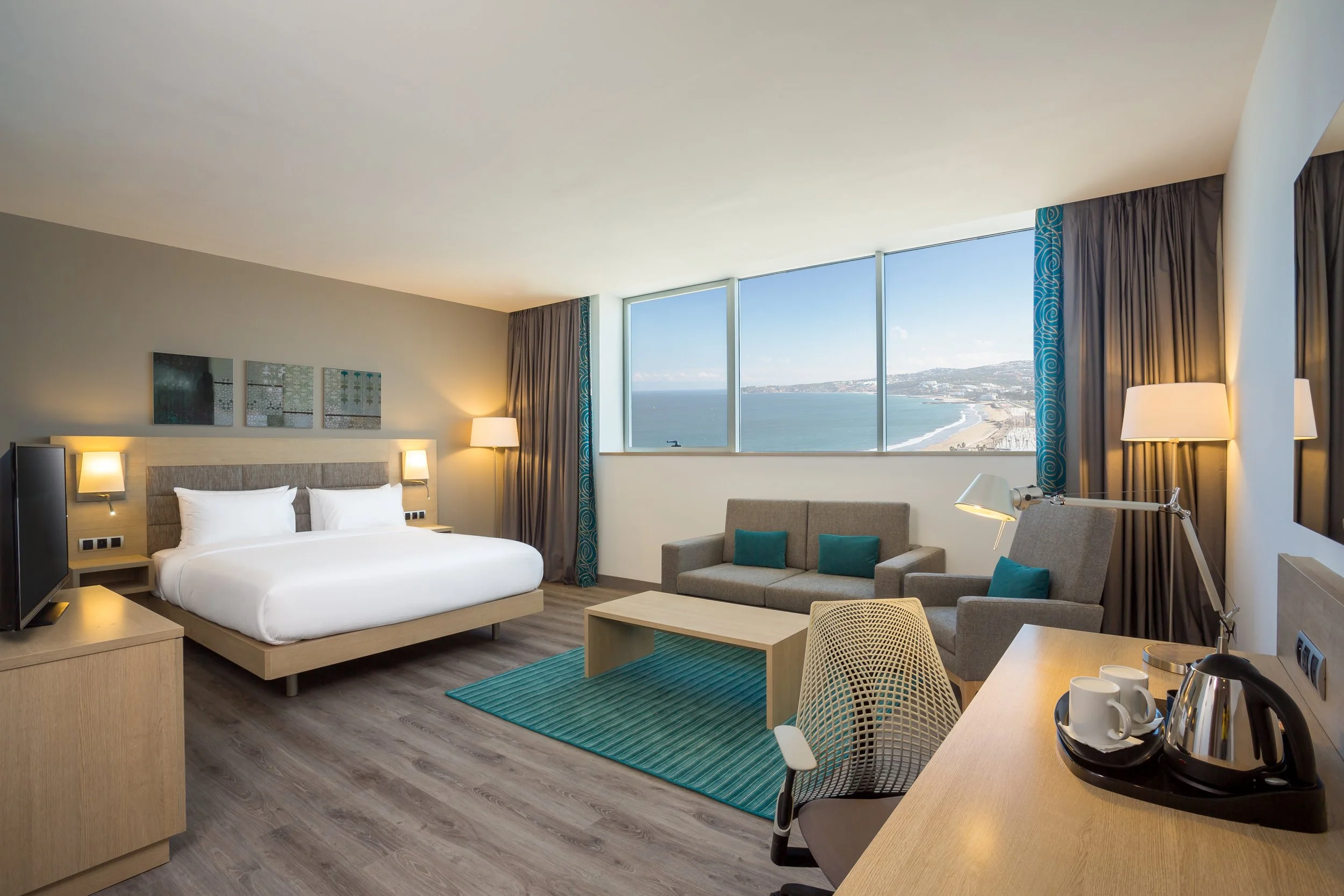 guest-bedroom-deluxe-sea-view-hilton-garden-inn-tangier-morocco.jpg
