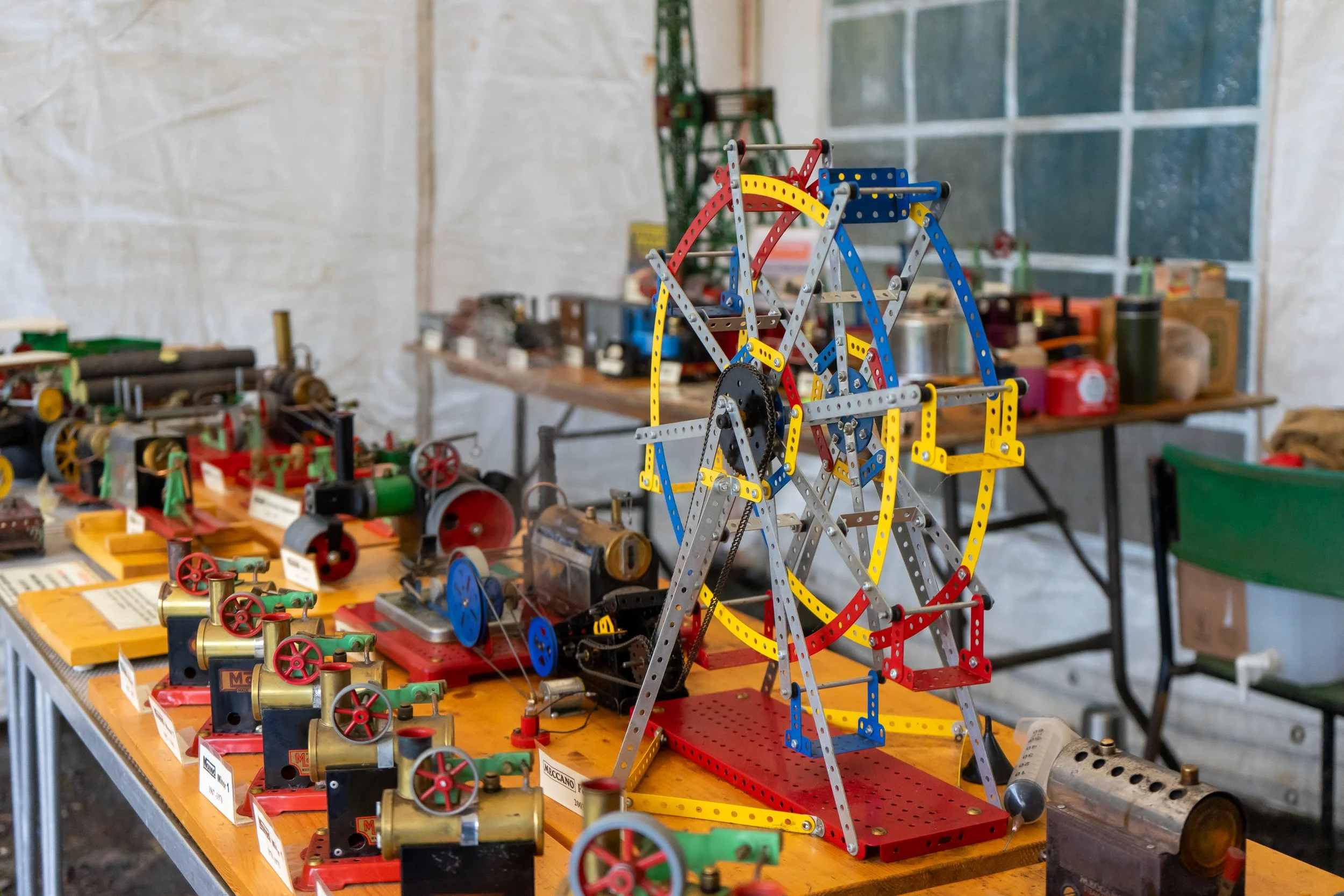 Steam-powered Meccano models – Hollycombe Mega Model Weekend – Event Photography by Sequoia Studios