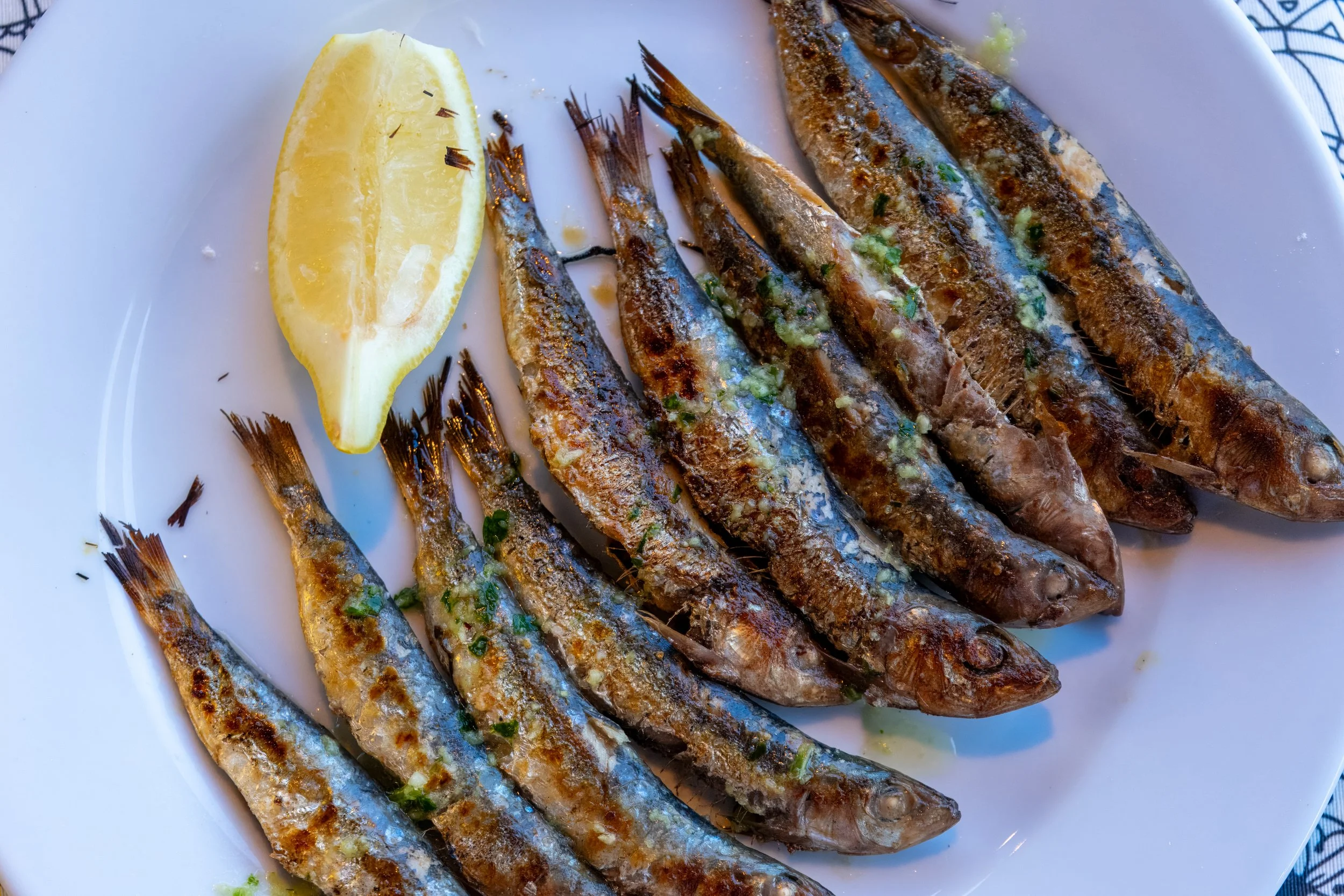 freshly-cooked-mediterranean-sardines.jpg