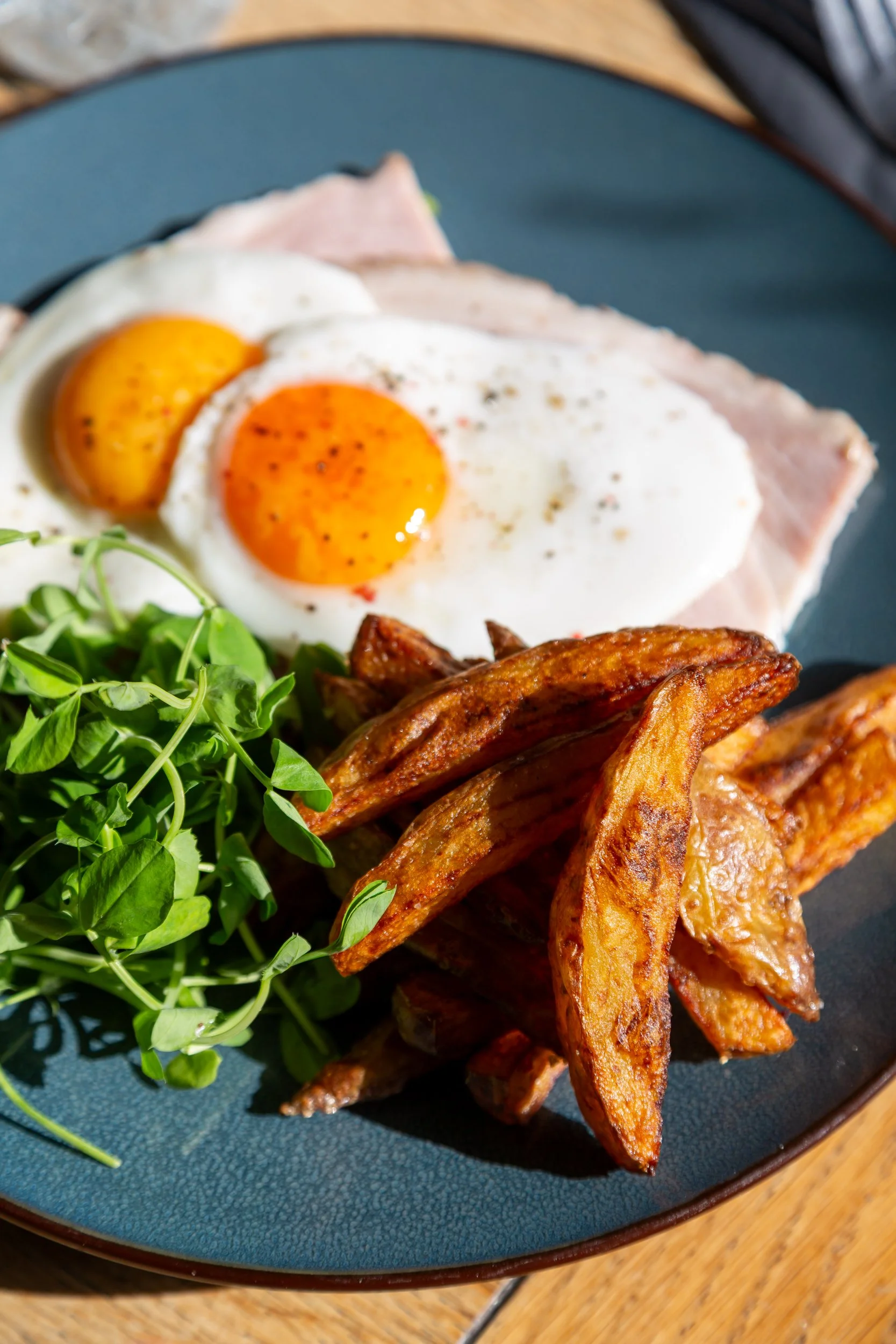 Ham, egg & chips at The Folly Wine Bar in Petersfield, Hampshire. Food photography by Sequoia Studios.