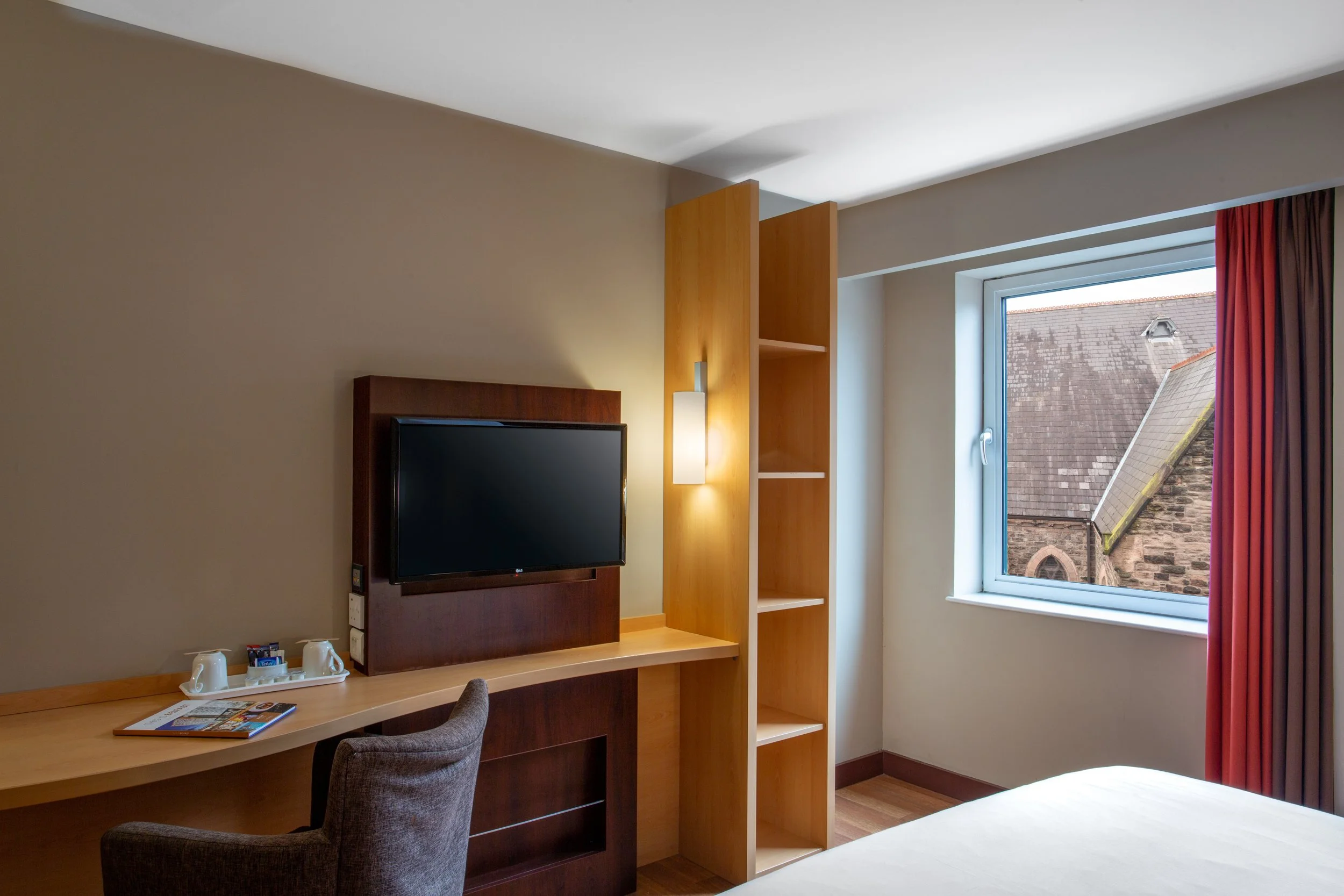 IBIS Hotels Belfast – guest room church view – Hotel Photography by Sequoia Studios