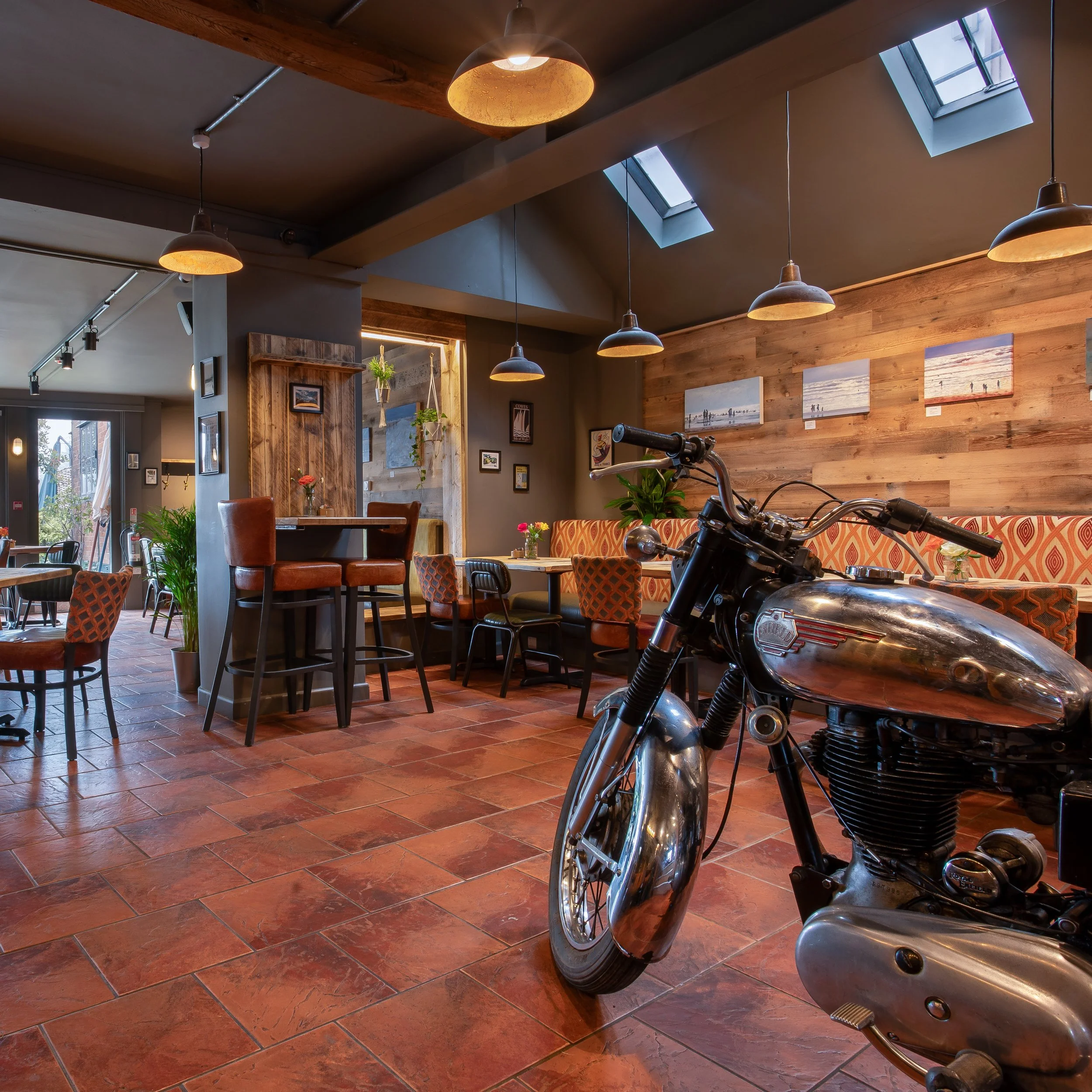 The Lion’s Den Café, Midhurst: Venue Photography