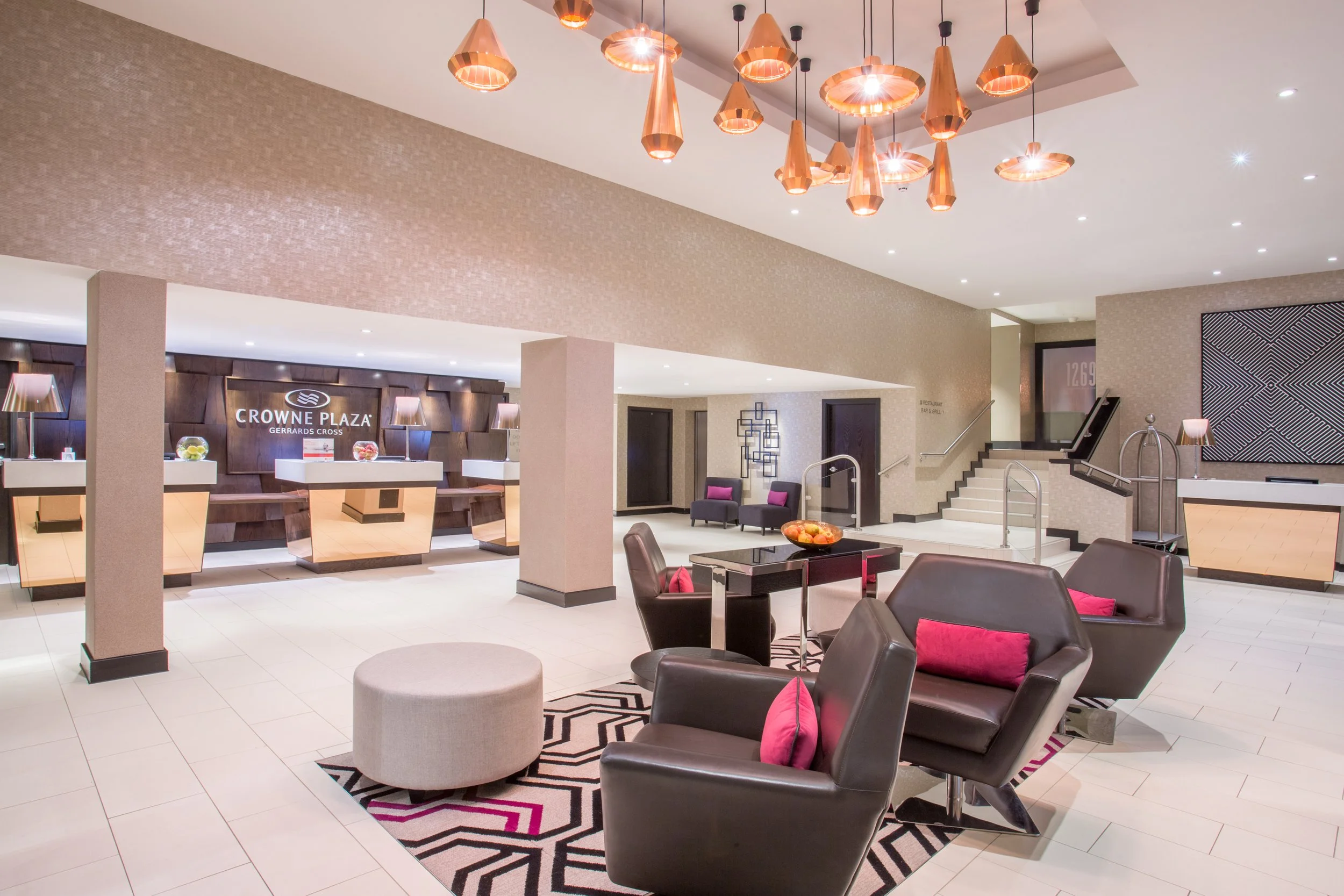 front-desk-and-lobby-crowne-plaza-gerrards-cross-buckinghamshire.jpg
