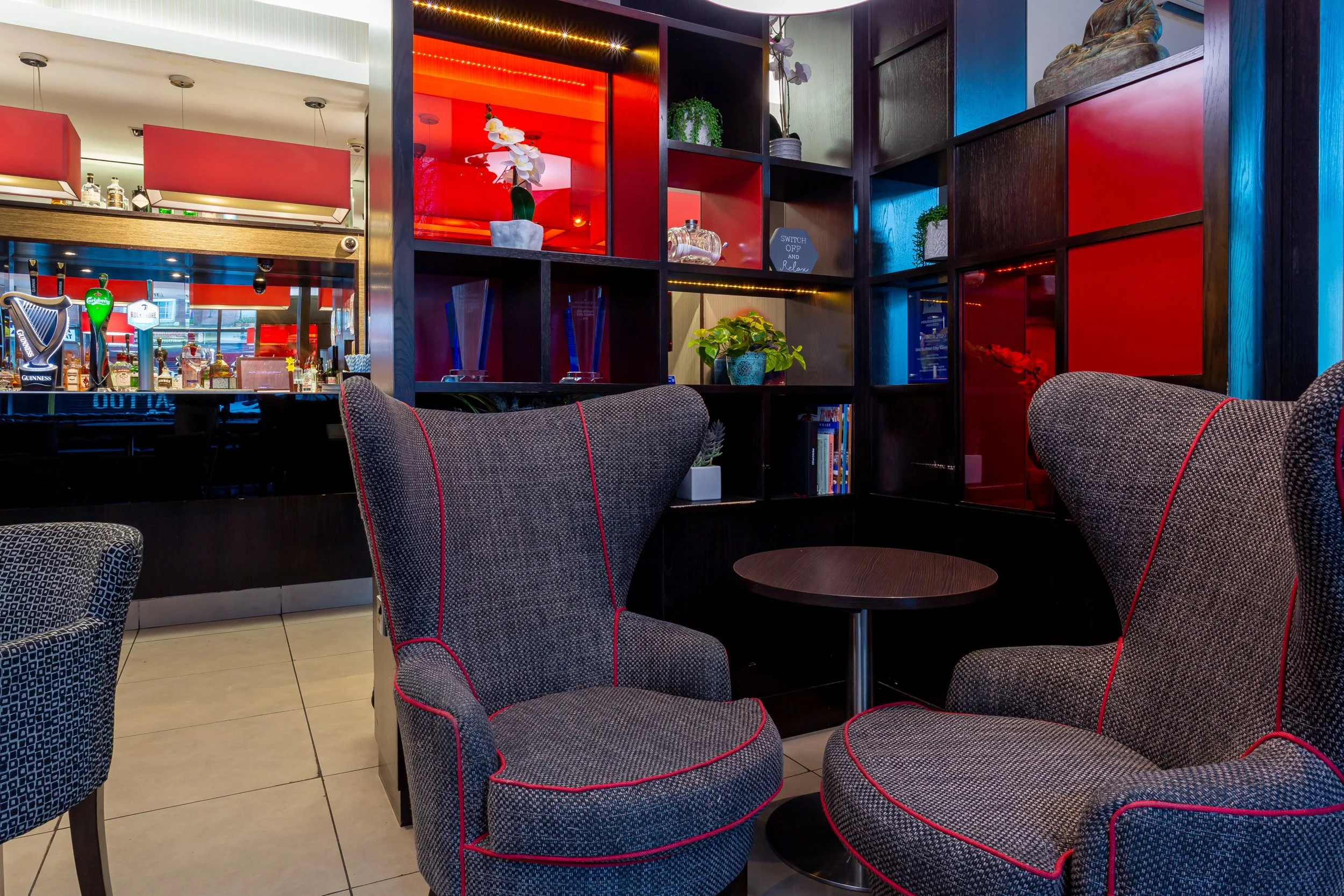 IBIS Hotels Belfast – lobby seating area – Hotel Photography by Sequoia Studios