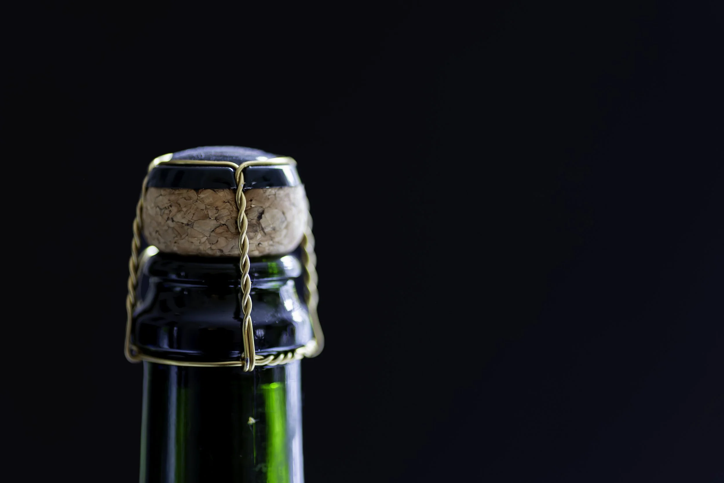 cider-bottle-cork_fine-art-drink-photographer-surrey.jpg