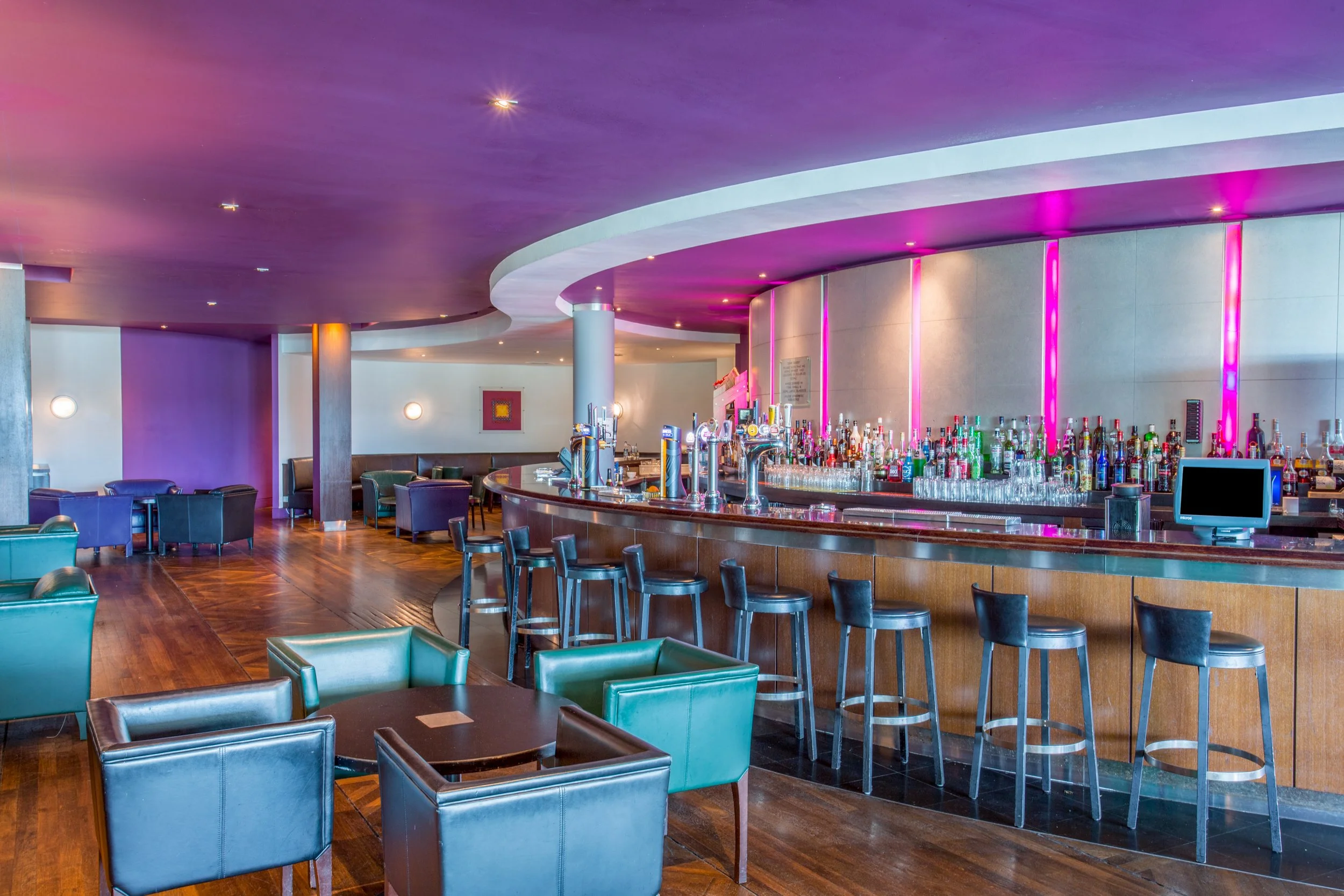 Wide shot of hotel bar and seating at Crowne Plaza, Marlow