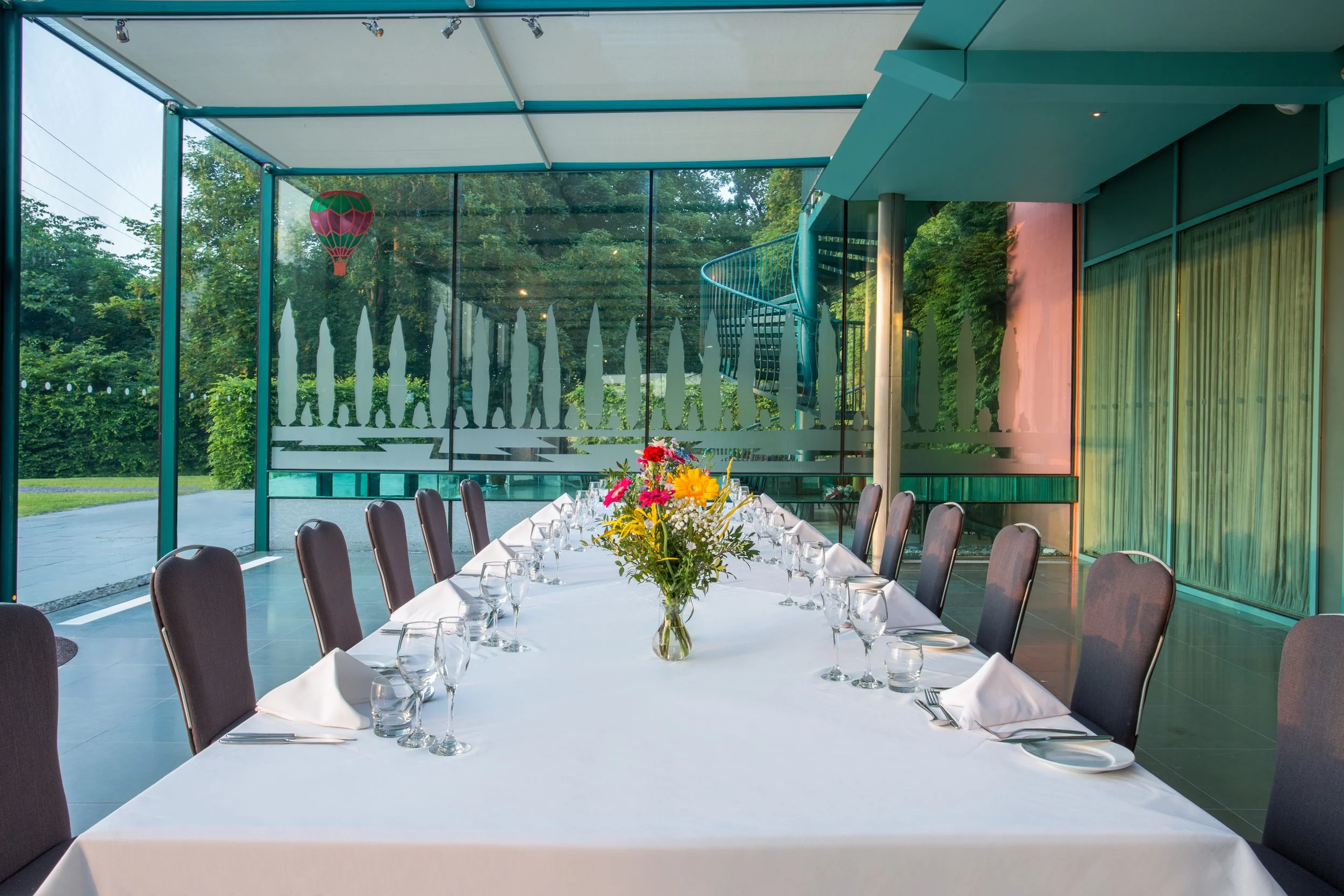 conservatory-dinner-crowne-plaza-marlow.jpg