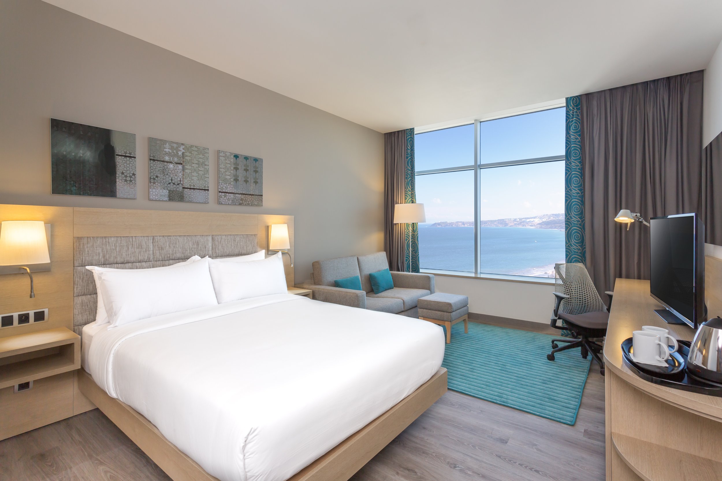 guest-room-queen-bed-sea-view-hilton-garden-inn-tangier-morocco.jpg
