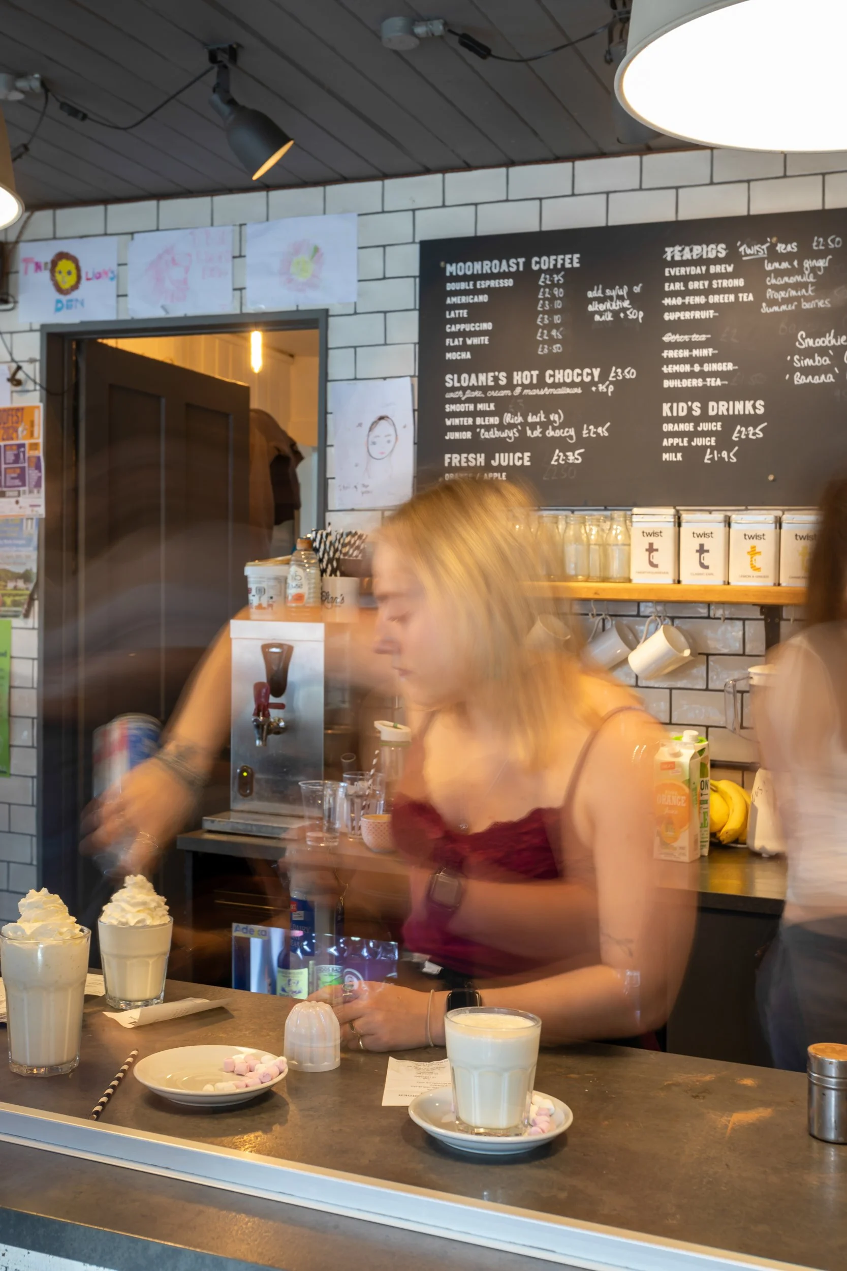 Staff in action with motion blur – The Lion's Den Café, Haslemere, Surrey – Hospitality Venue Photography by Sequoia Studios