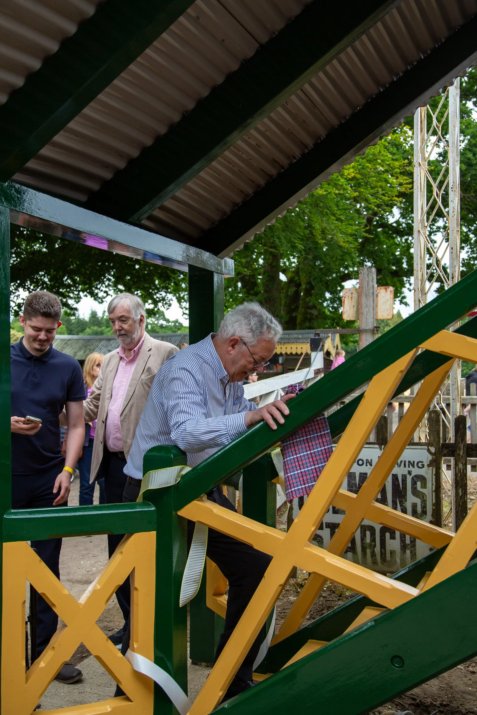Opening of de-commissioned Liphook Signal Box – Hollycombe Steam In The Country – Charitable Event Photography by Sequoia Studios
