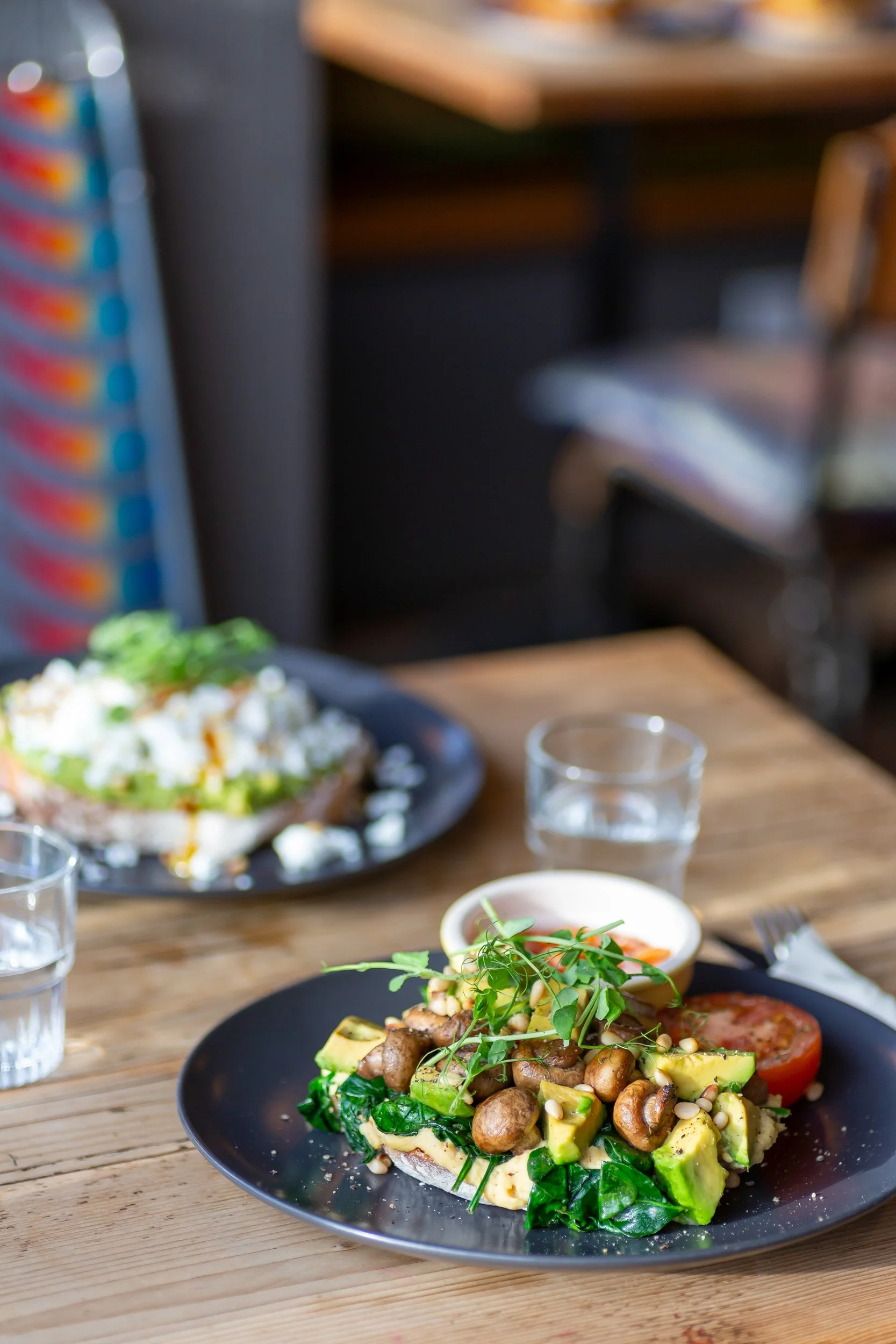 Breakfast served at table – The Lion's Den Café, Haslemere, Surrey – Food Photography by Sequoia Studios