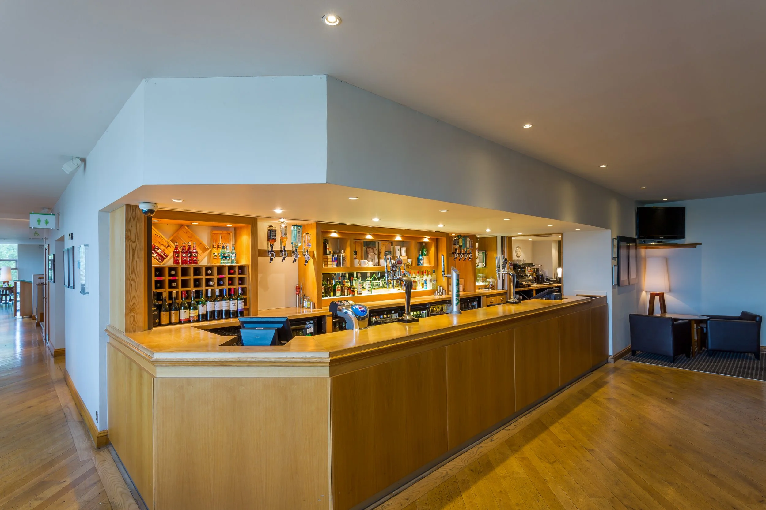 Wide shot of hotel bar at Holiday Inn, Rugby