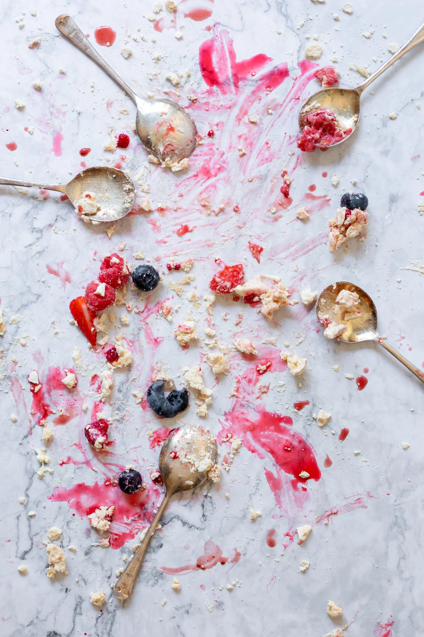 eton-mess-053_professional-food-photographer-surrey.jpg