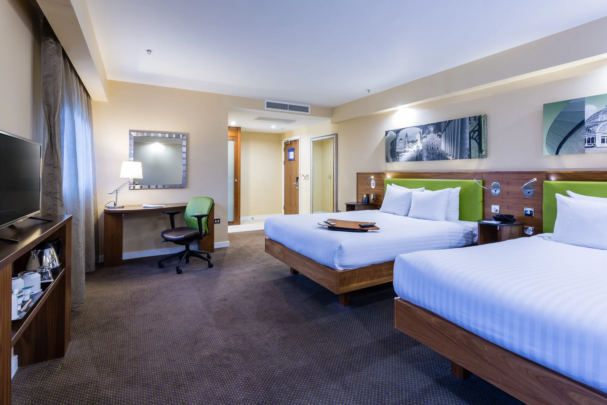 family-room-two-queen-beds-hilton-garden-inn-krakov-poland.jpg