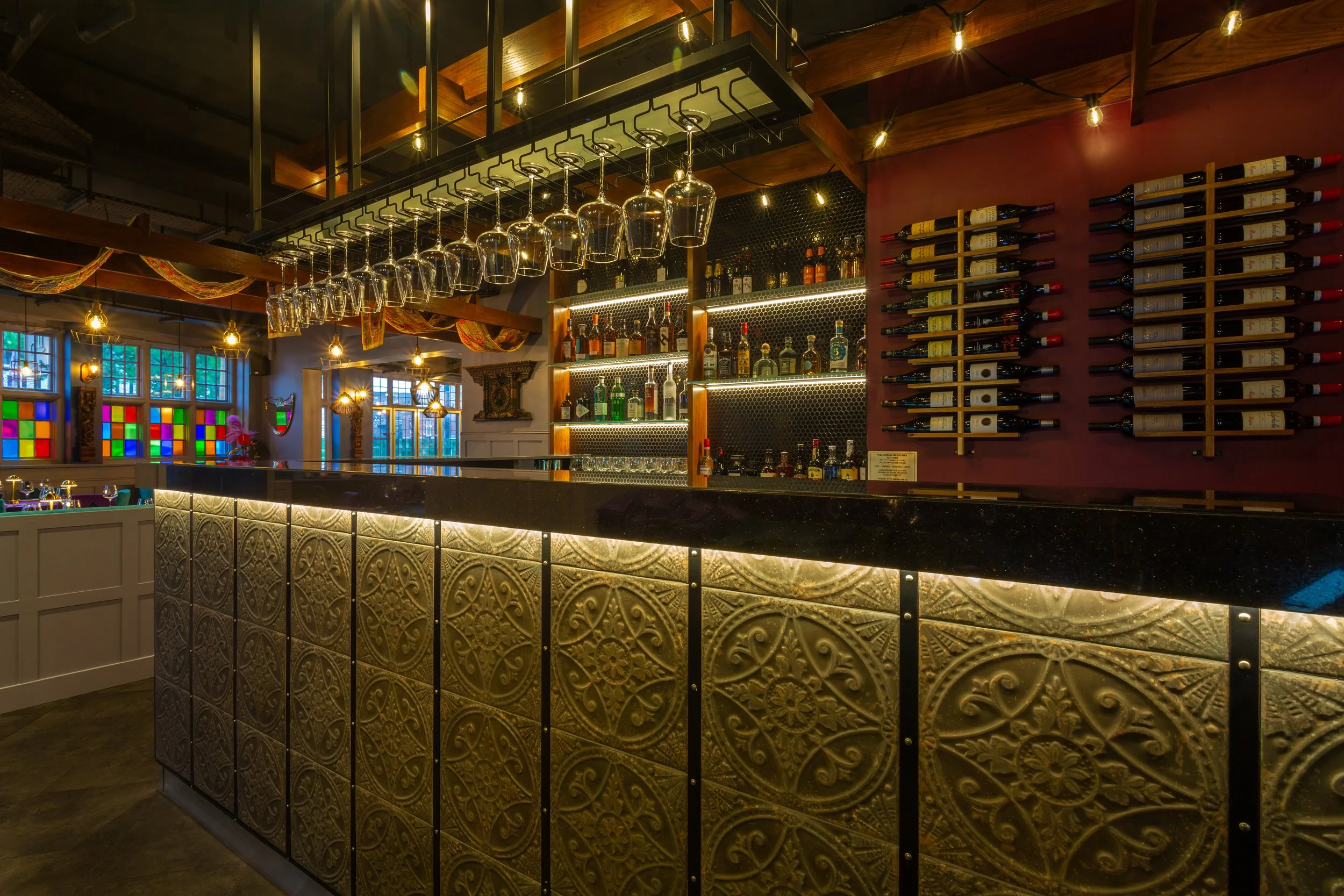 Tight crop of the bar at The Dilli, Haslemere – Restaurant Photography by Sequoia Studios