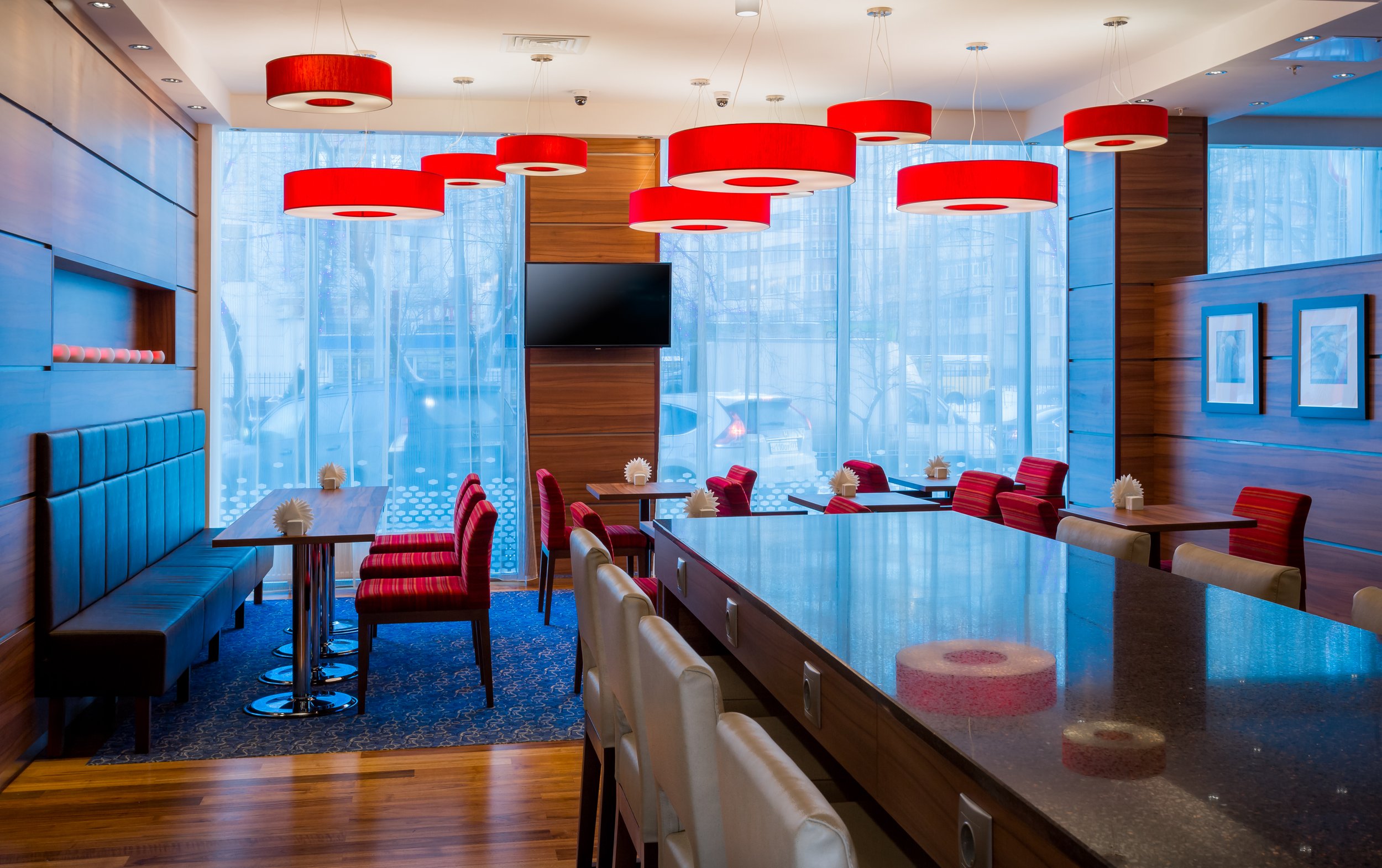 Lounge seating area at Hampton by Hilton in Veronzh, Russia