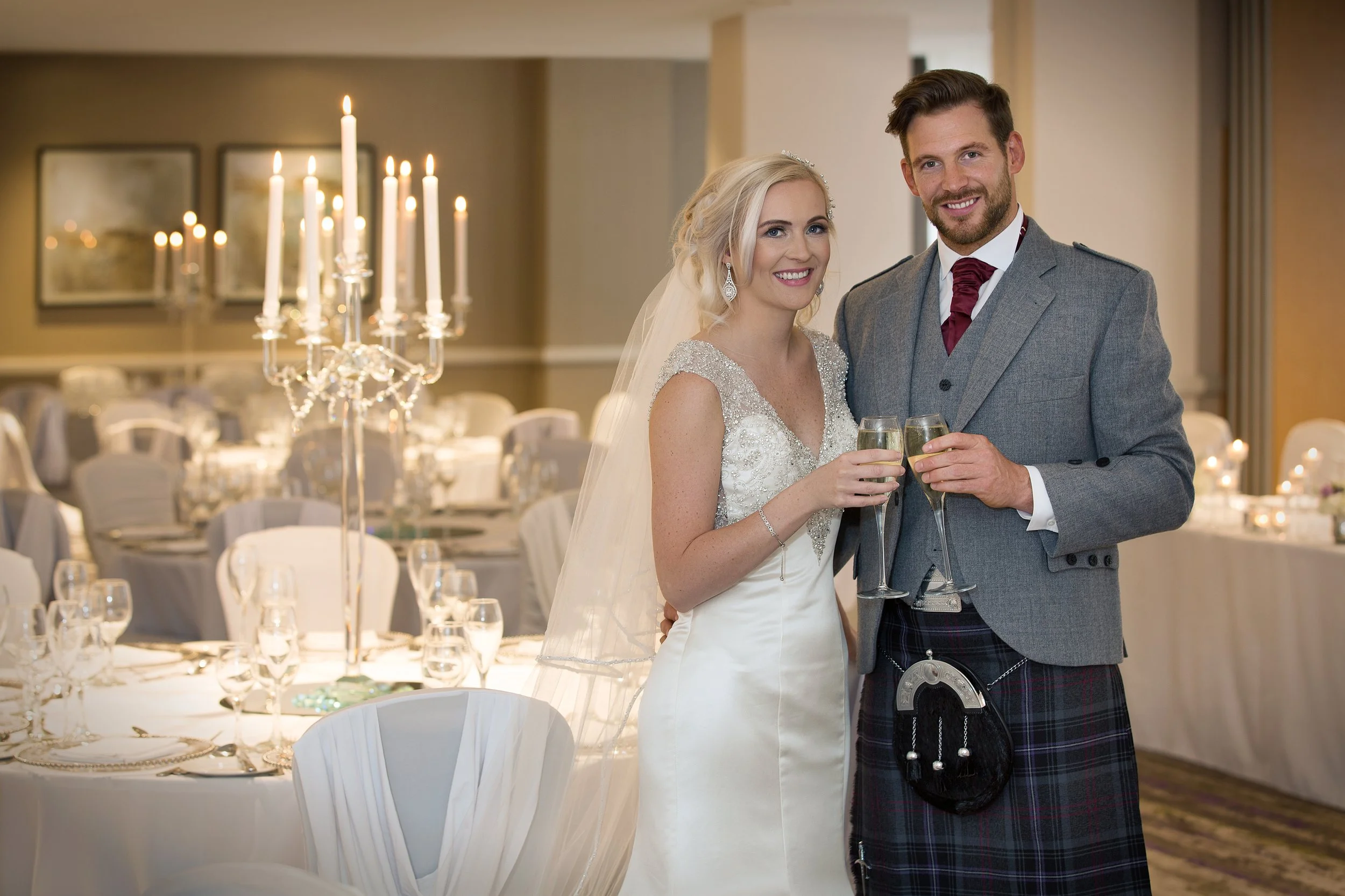 bride-and-groom-wedding-reception-003-doubletree-hilton-glasgow-scotland.jpg