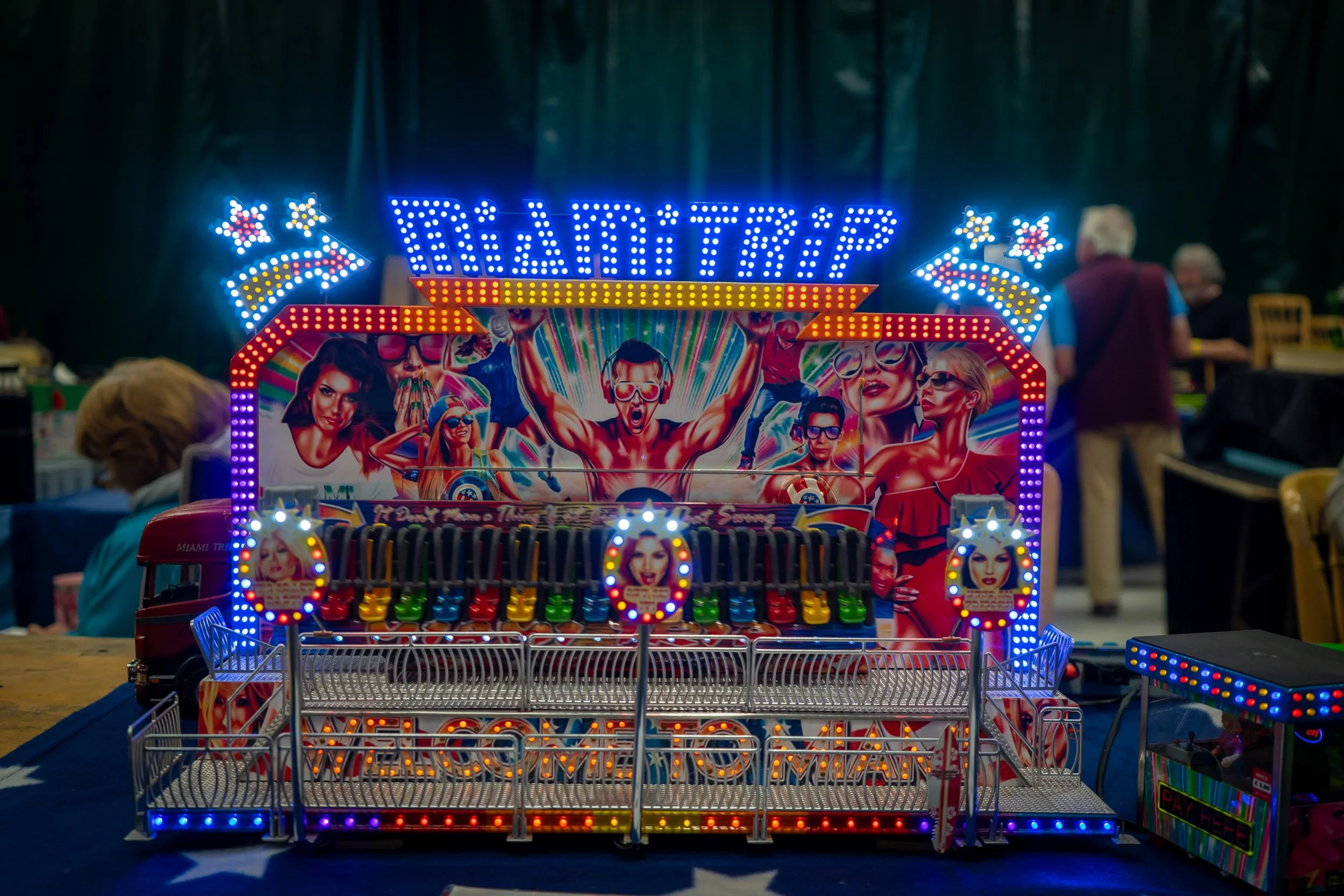 Model Miami Trip fairground ride – Hollycombe Mega Model Weekend – Charitable Event Photography by Sequoia Studios