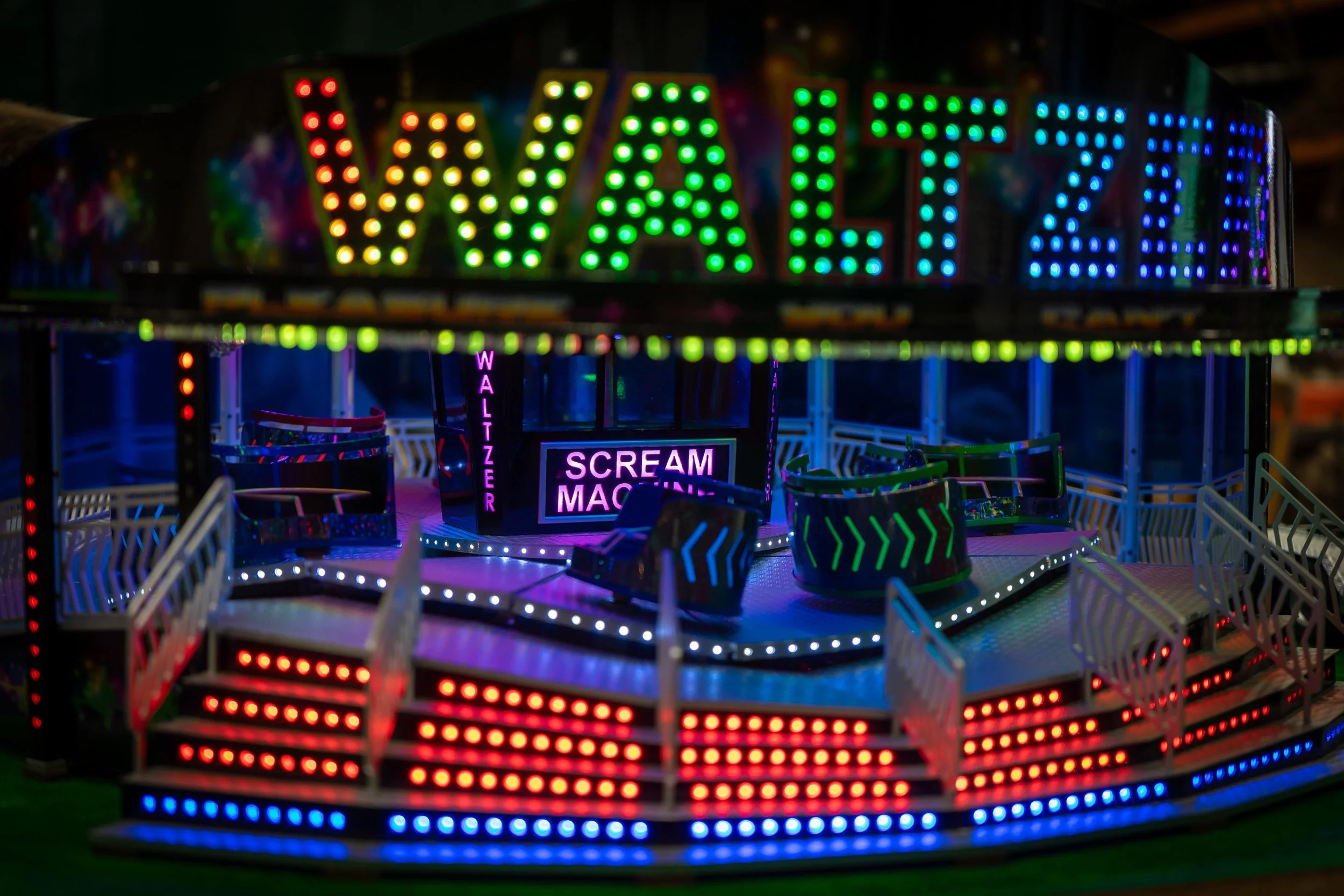 Model Waltzer fairground ride – Hollycombe Mega Model Weekend – Event Photography by Sequoia Studios