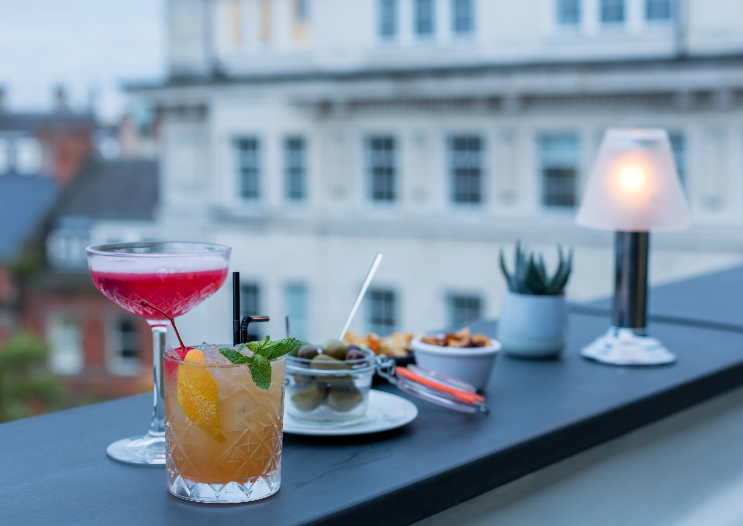 cocktails-served-on-balcony-hotel-indigo-newcastle.jpg