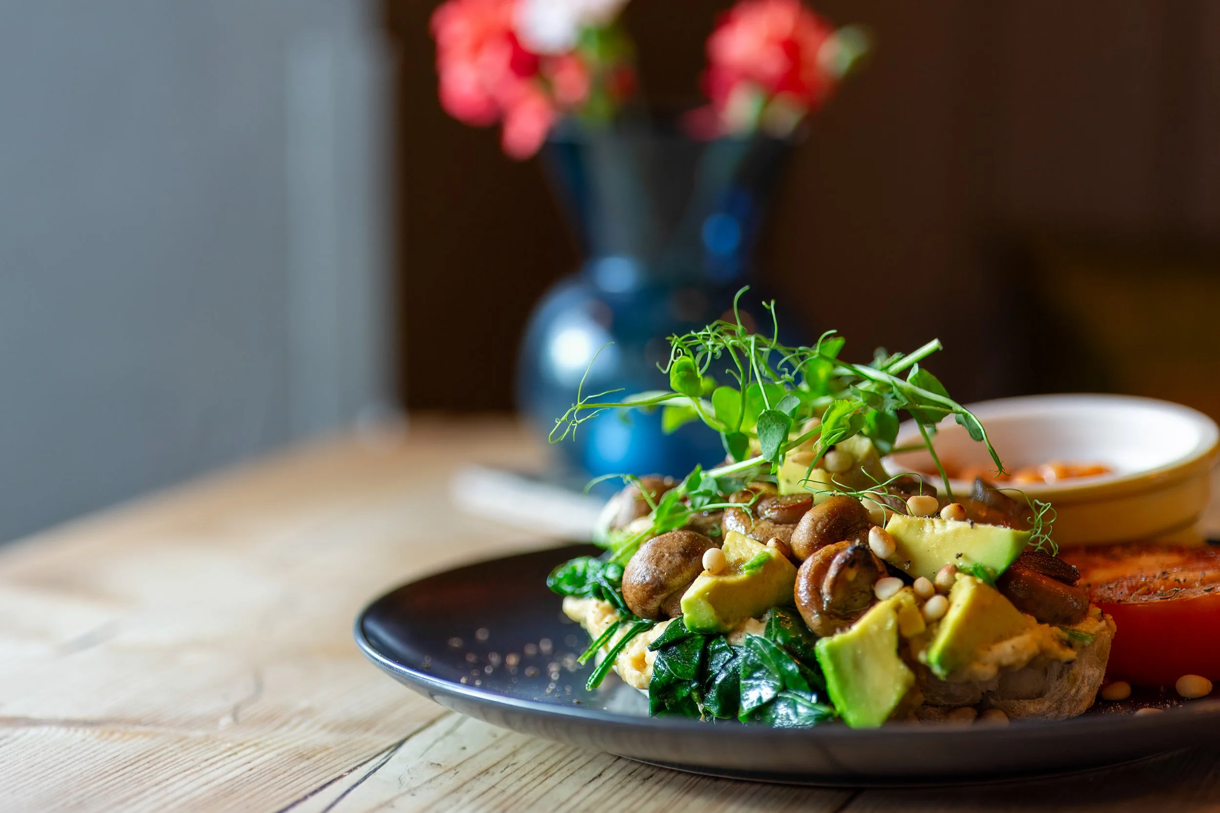 Vegan breakfast  – The Lion's Den Café, Haslemere, Surrey – Food Photography by Sequoia Studios