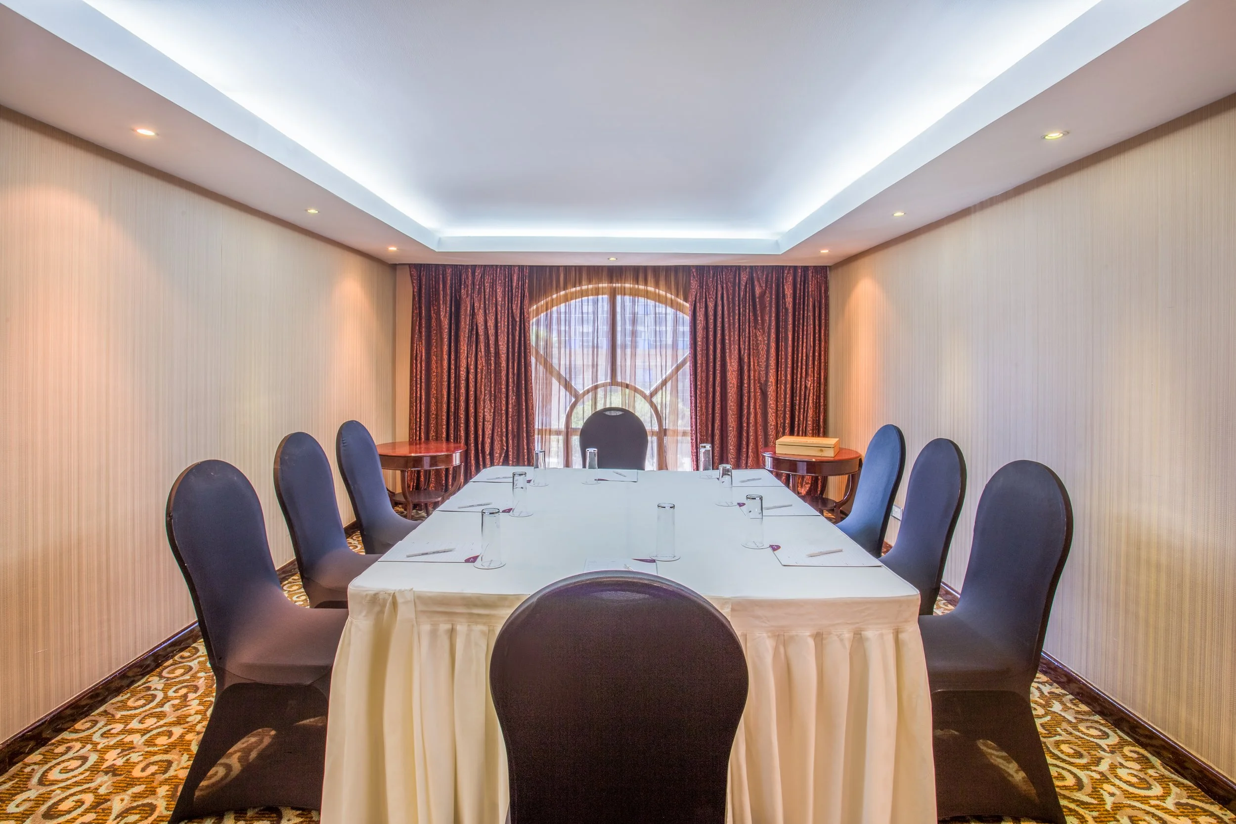 narumoru-board-room-crowne-plaza-nairobi-kenya-africa.jpg