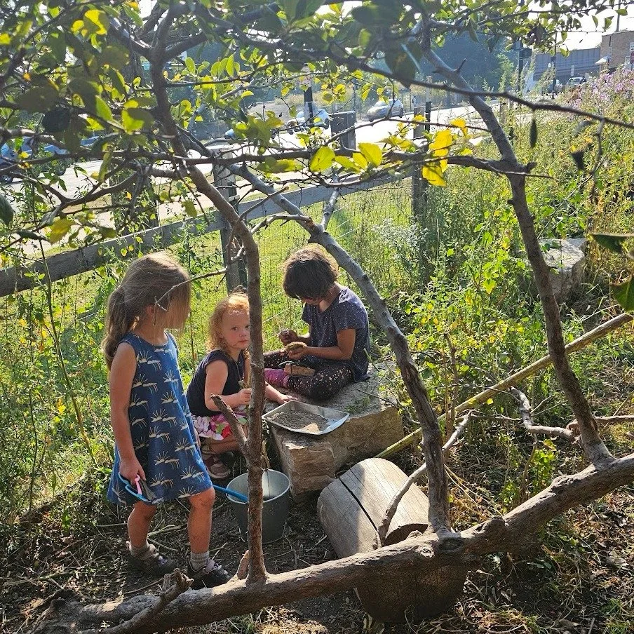 We love to see the children create natural spaces for themselves as they play in our garden. #1000hoursoutside #childrennatureplay #childrennatureconnection #outdoorlearning #outdoorlearningspace