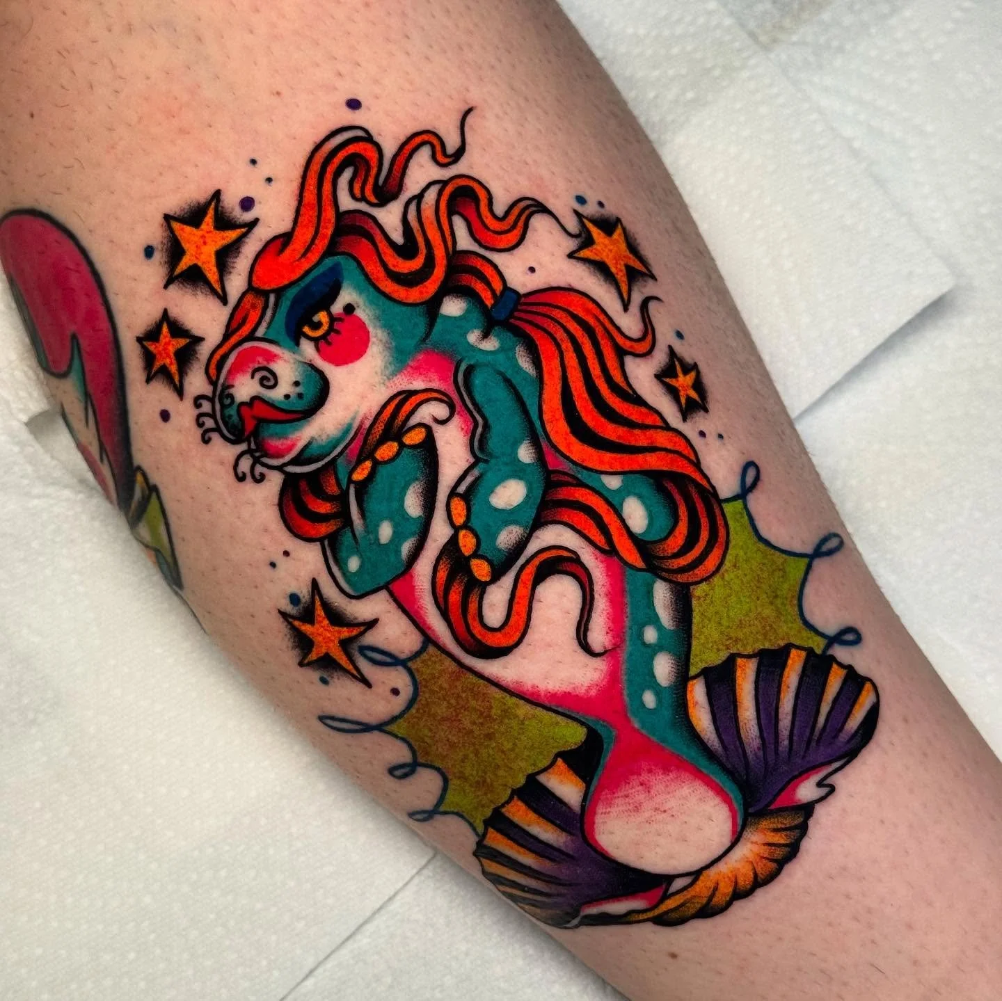 About a year ago, Axel asked me if I would possibly be down for tattooing a rendition of the Birth of Venus&hellip; but as a manatee. I have literally never said yes faster to anything in my LIFE. So pleased to introduce you to this high femme Venusi