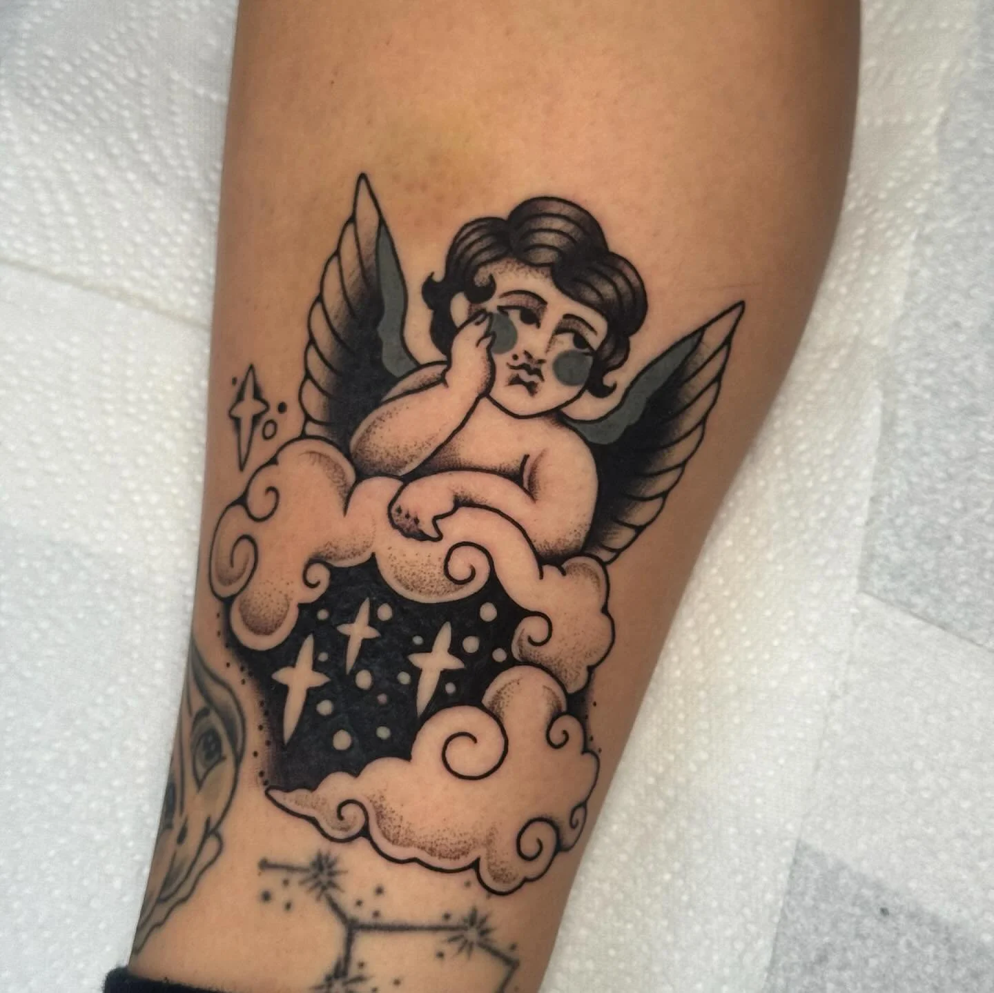 Now you see it, now you don&rsquo;t! Cheeky Cherub Cover up for the wonderful &amp; talented @eveyjoan 🖤

Eve also runs the Open Art Spaces ( @openartspaces ) a not for profit organisation that creates accessible opportunities for artists to showcas