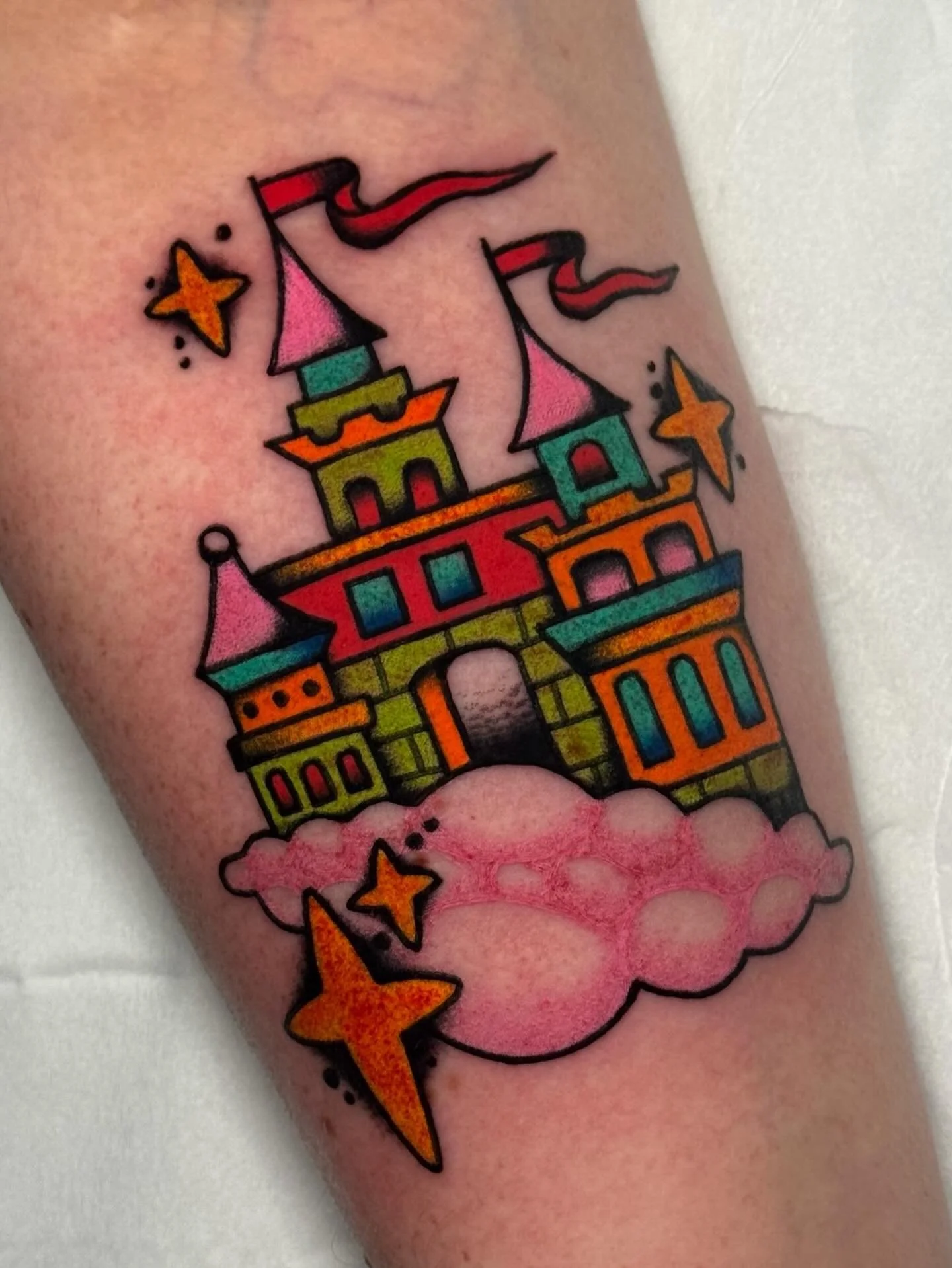 Dream Castle for Katie 🌈 you know, I have a feeling that if you went inside, you&rsquo;d find all the clown girls. 

Lots of flash available, always best viewed in flesh 🏰✨

🗓️ Booking for: February &amp; Beyond 🪩✨

🌻 home base: @leatherlanetatt