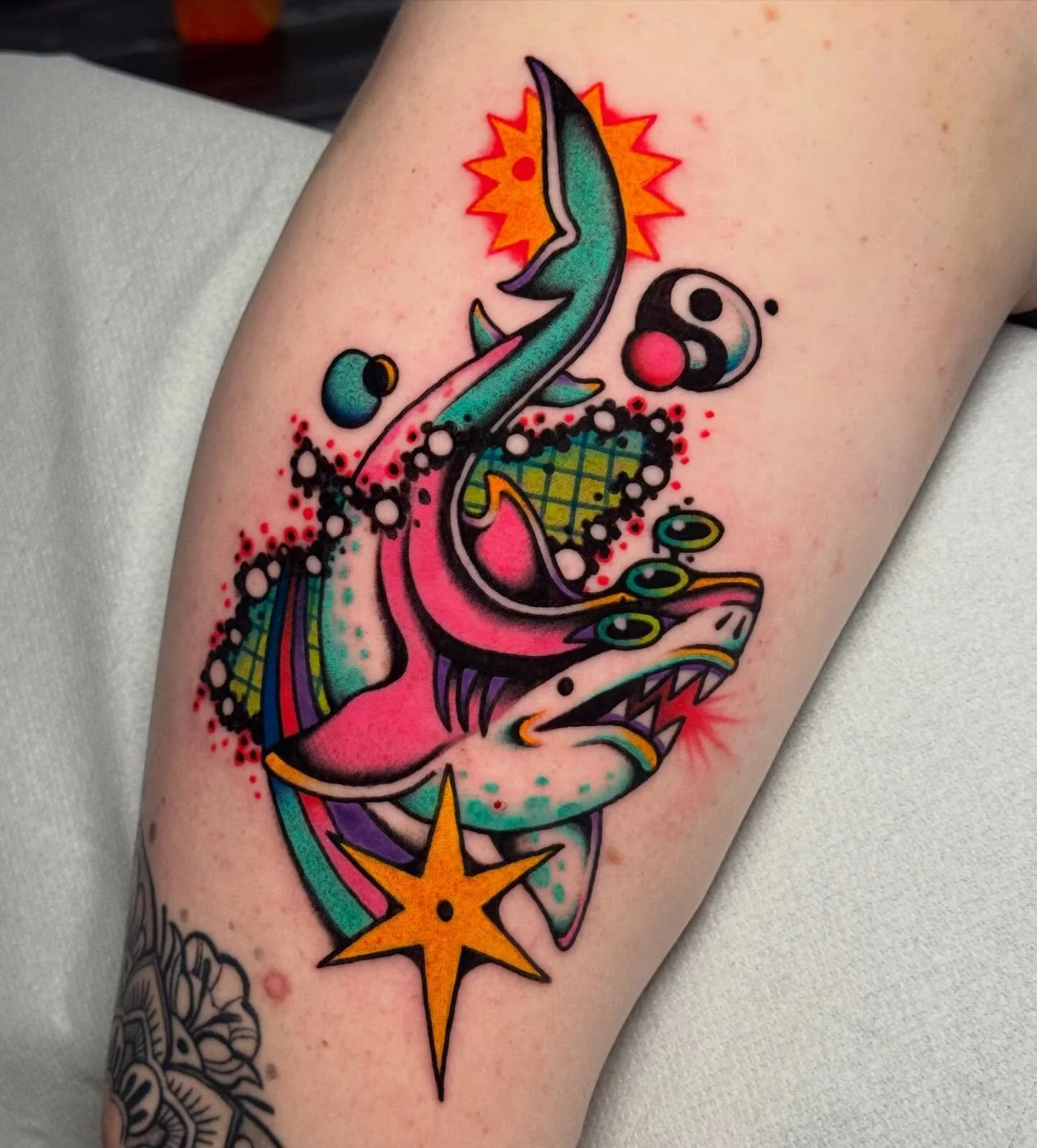 hey gang, hope you&rsquo;re enjoying the sun - but if you happen to be looking at your screen (it happens) then you should feast your eyes on this super dope psychedelic shark I made for Elona!!! Lightly based off of the absolute icon BLAHAJ 🦈 💖✨

