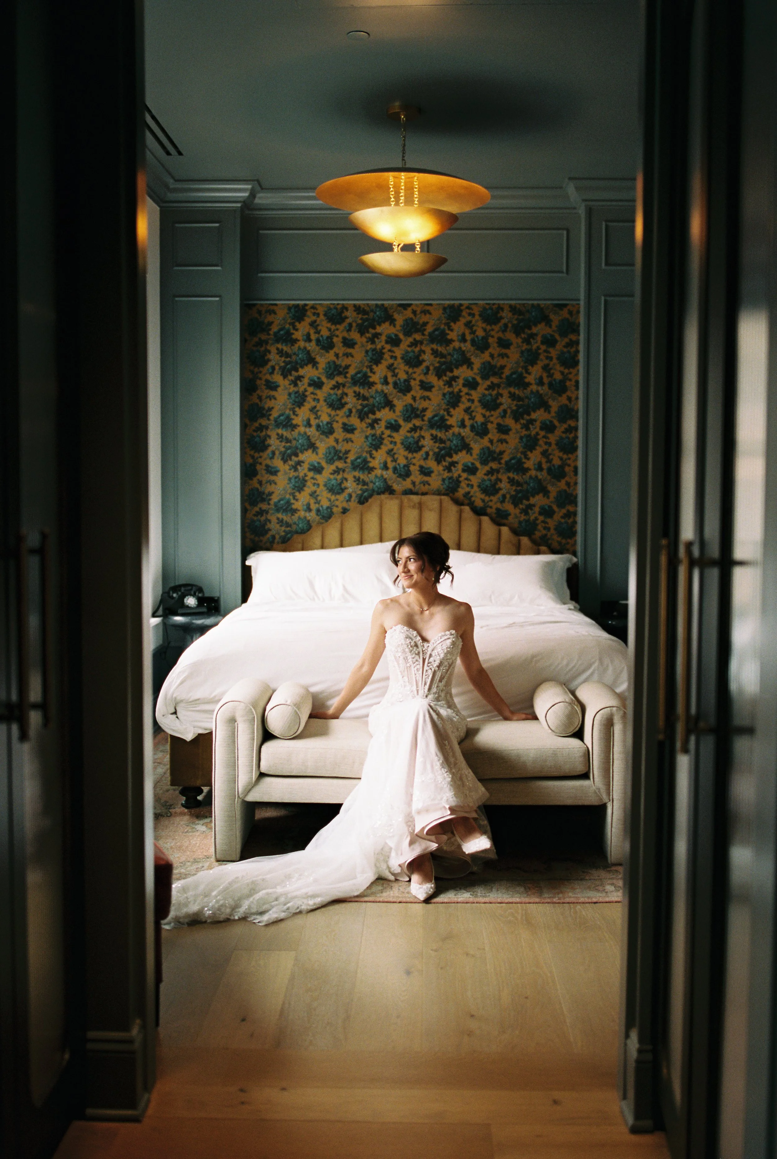 Luxury wedding floral rentals for Cleveland, Pittsburgh, Western Pennsylvania, and Eastern Ohio Weddings and celebrations.
