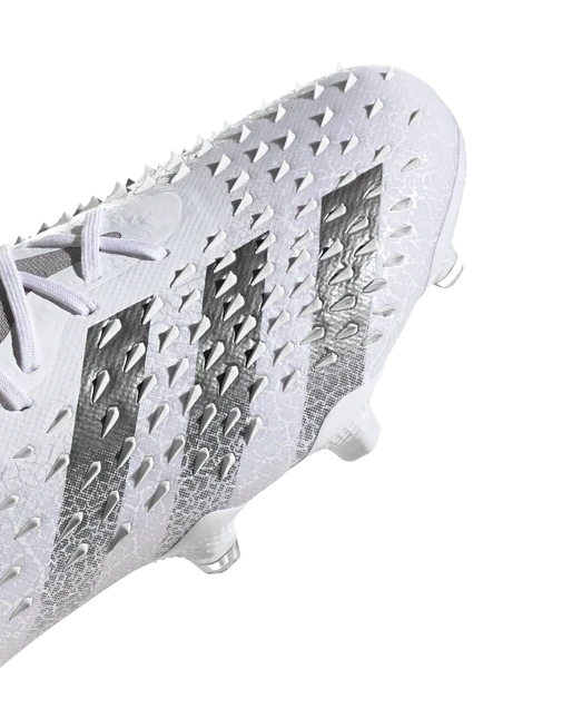 Boot Review: adidas Predator Freak.1 — SoccerTAKE