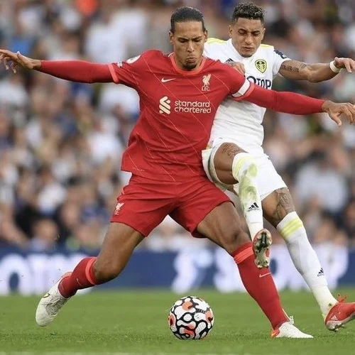 nike tiempo van dijk