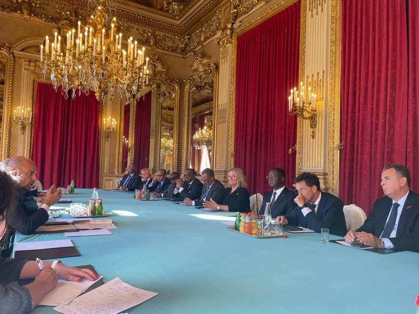 Rencontre ministre.png