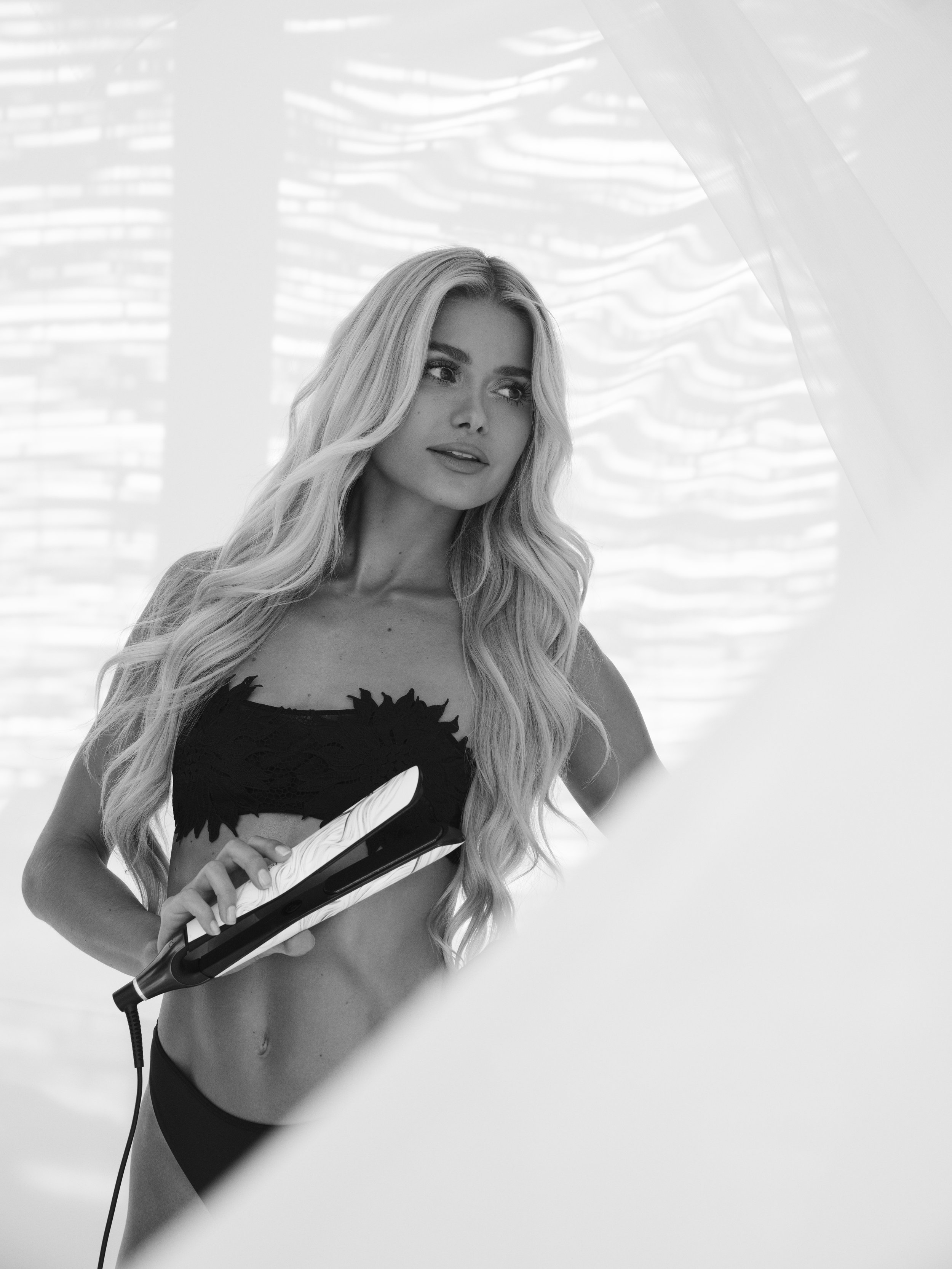 23_09_28_GHD_PAMELA_LIMITED_EDITION_05_MOTIV_0596.jpg