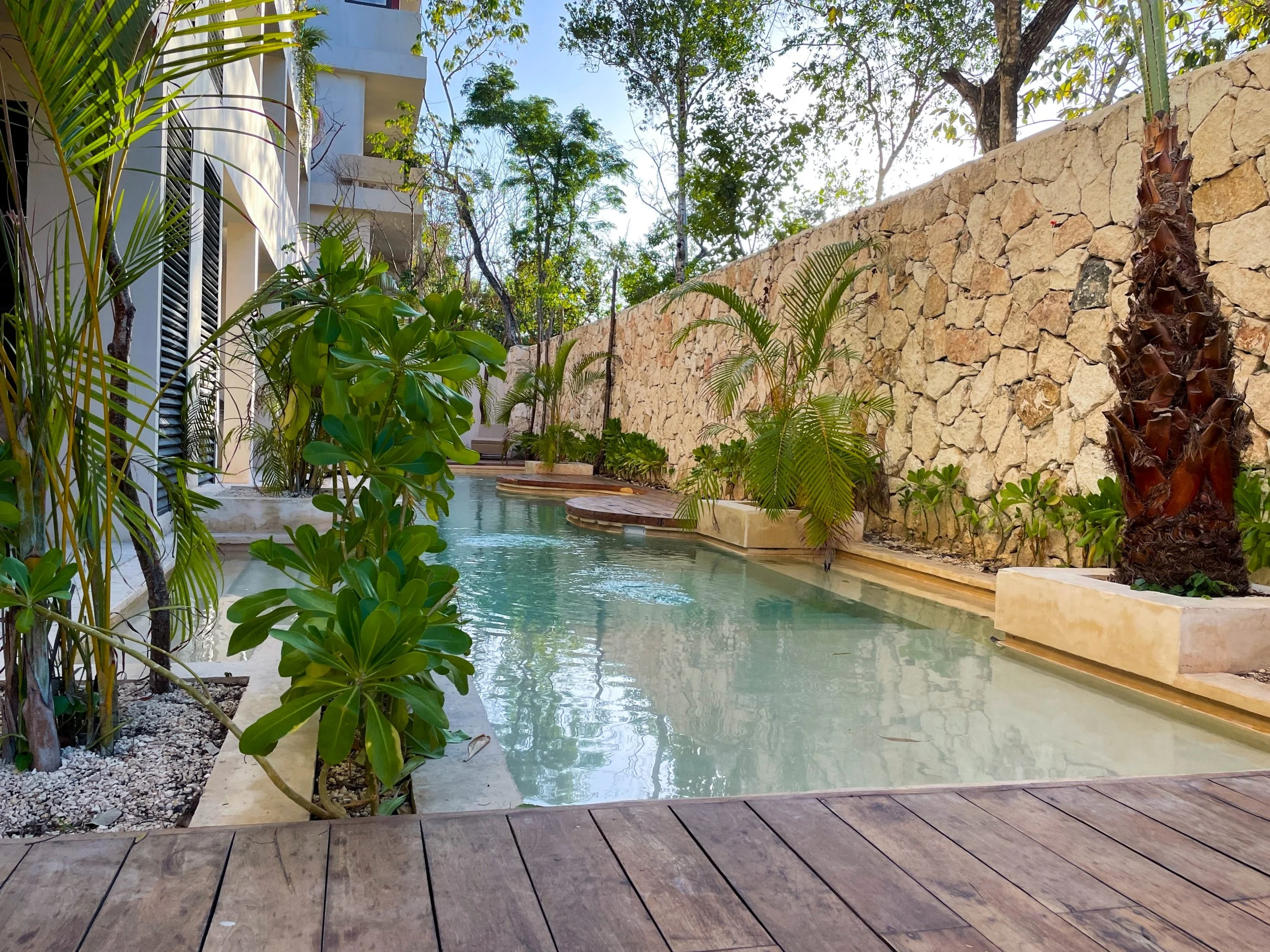 2-pool.jpg