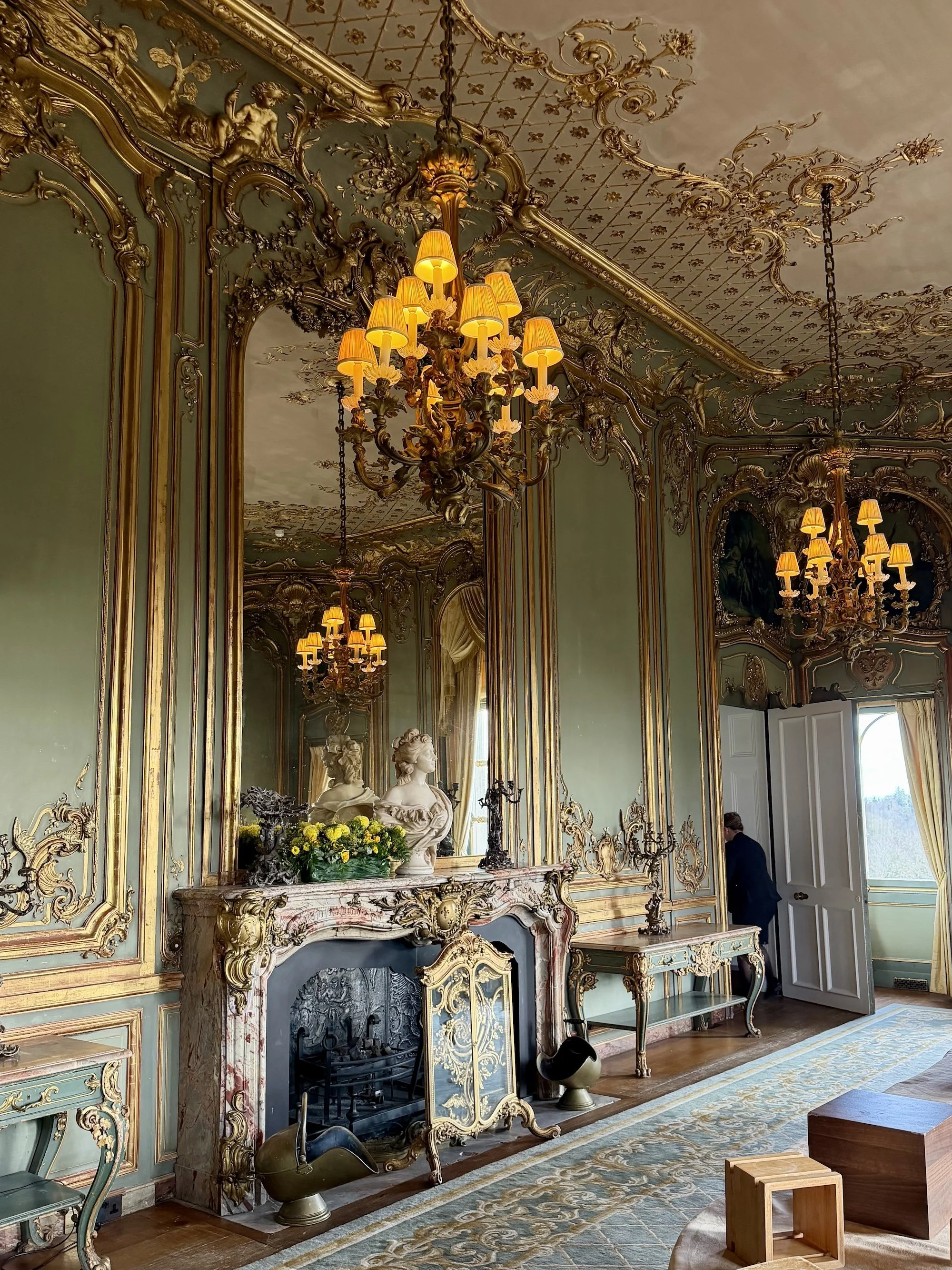 nancy astor dining room cliveden house
