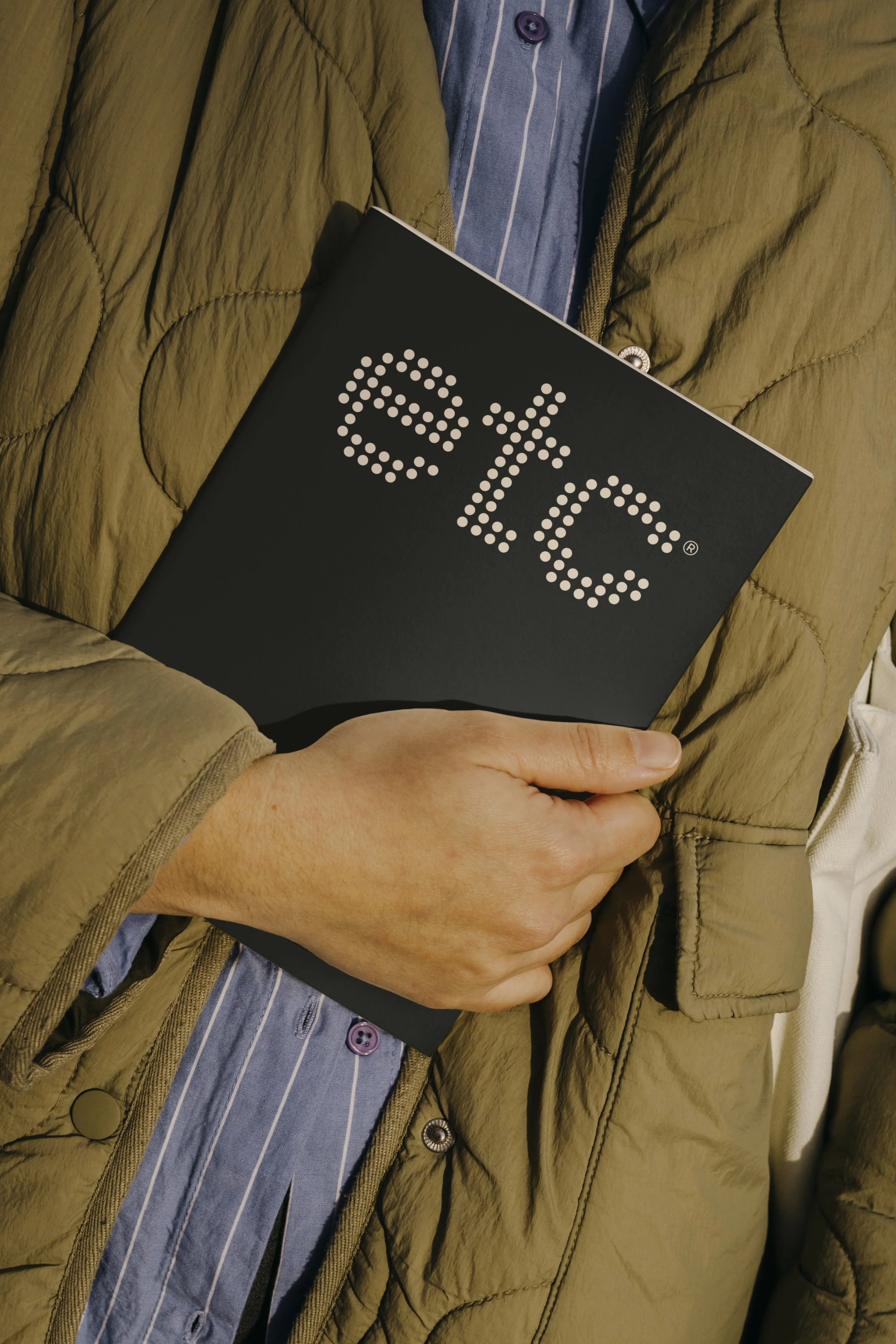 Bendito_Mockup-LB25-W13-Le_Notebook copy.jpg