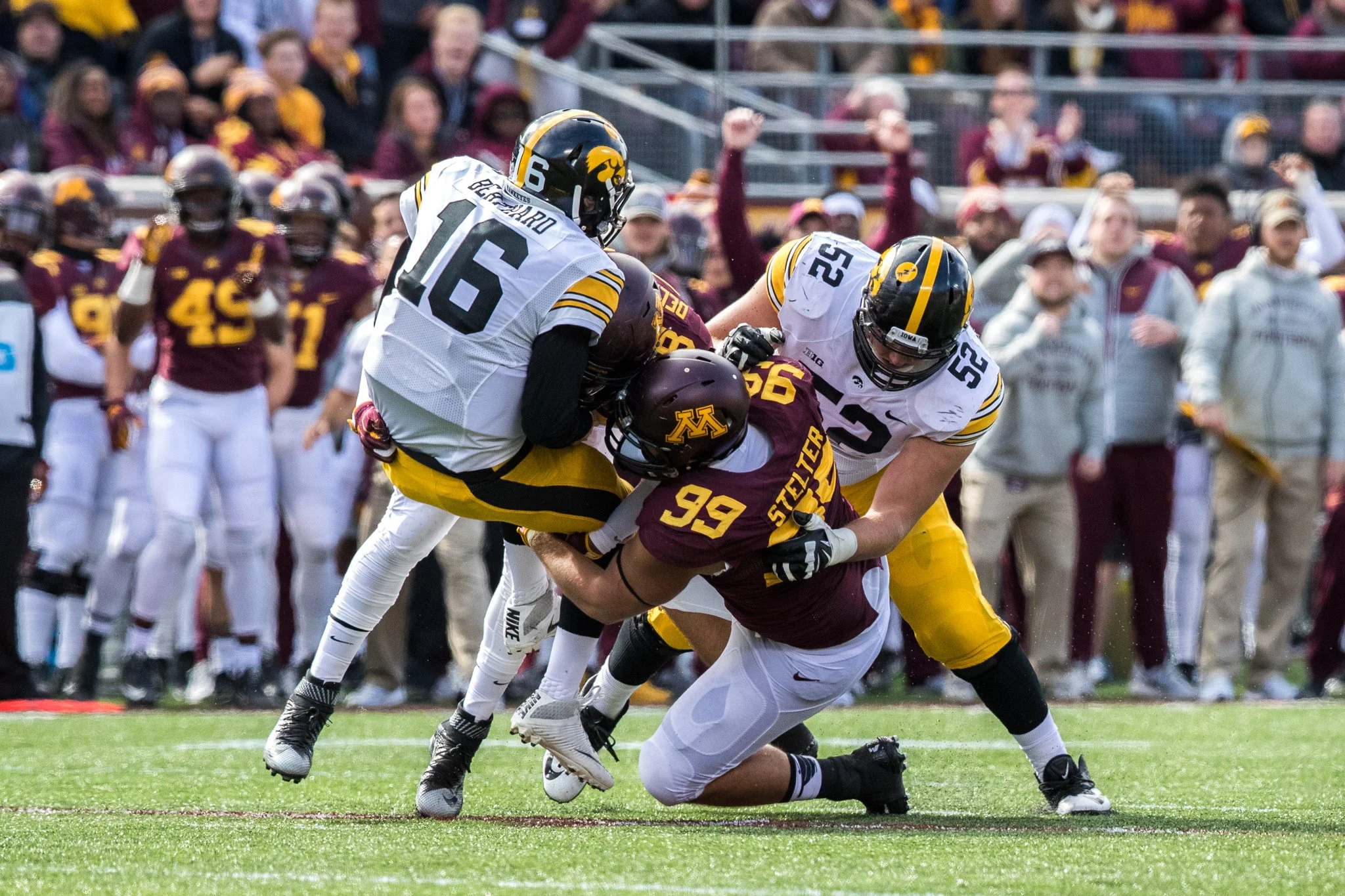 Gopher-Football-27.jpg