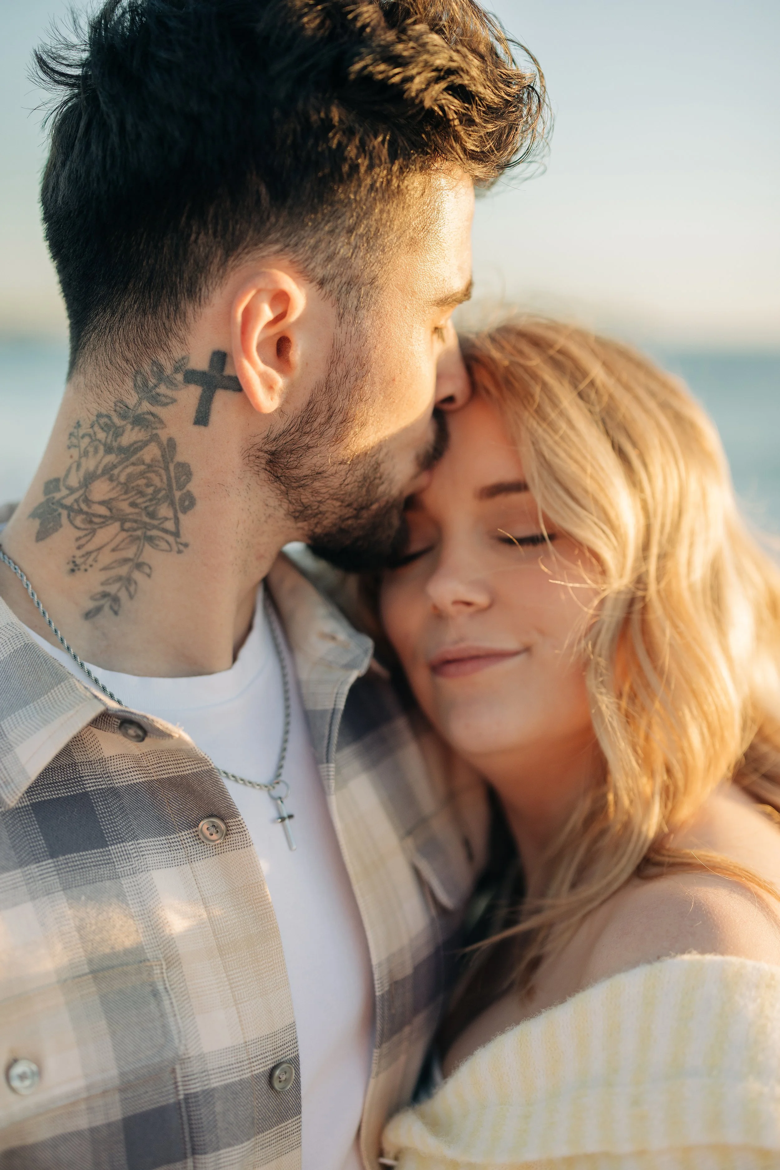 Hannah + Isaiah - Sarasota Engagement Photos - Beach Engagement Session - Mused Photo (118).jpg