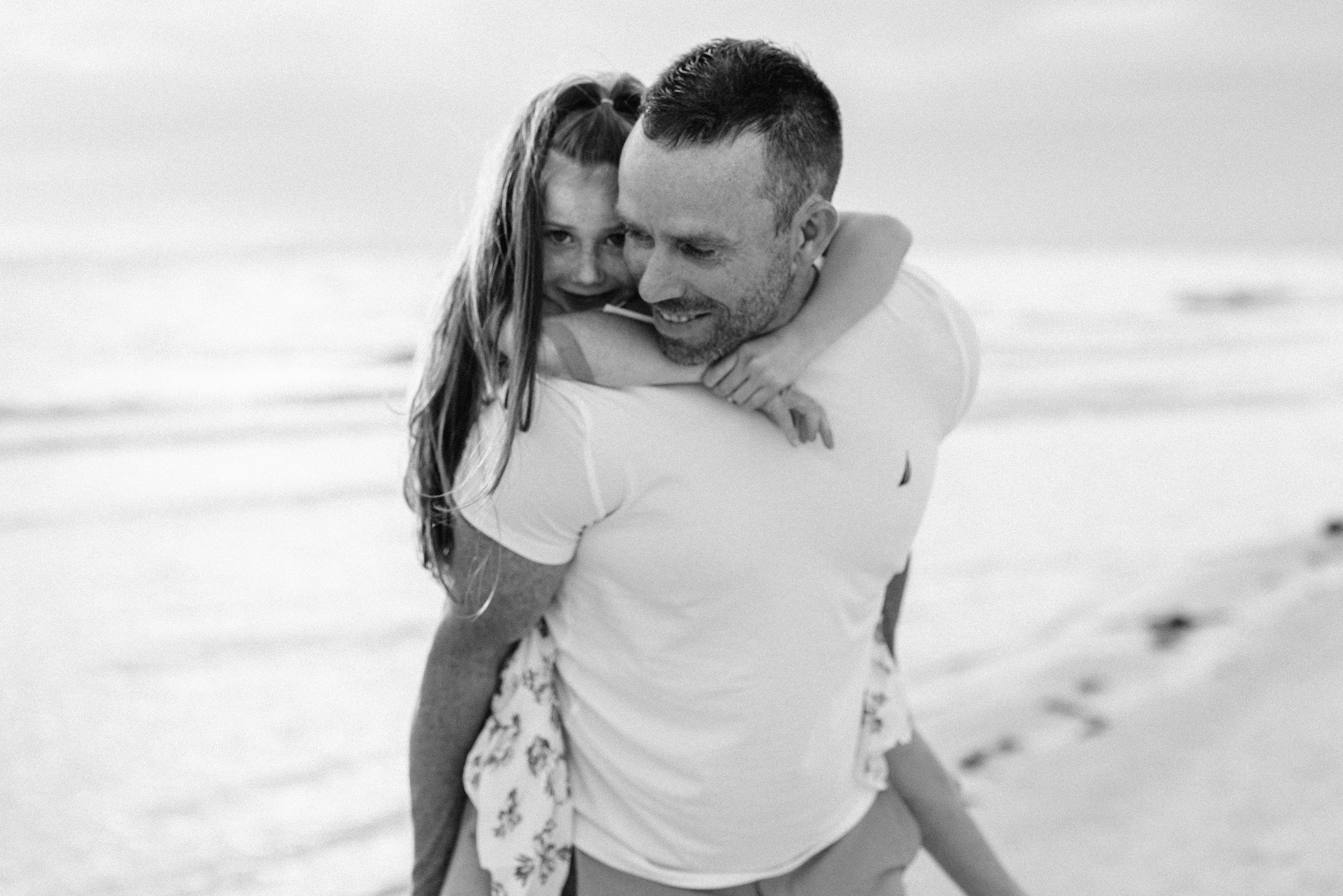 Hendricks Family Photos - Siesta Key Family Photos - Sarasota Beach Portraits - Mused Photo (65).jpg