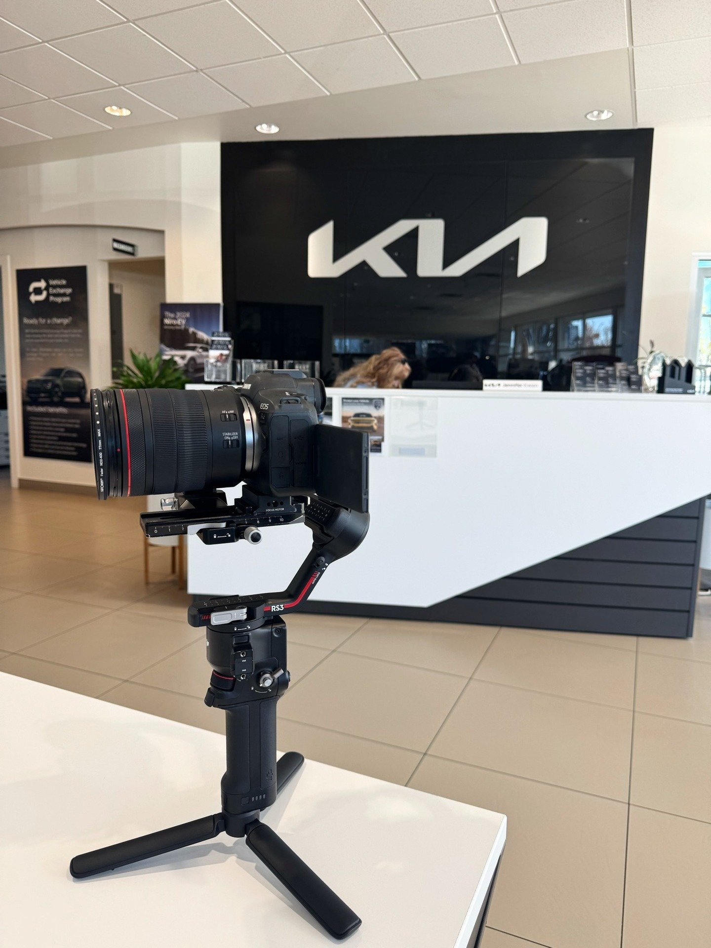 On site shooting commercials with @kiavictoria a couple weeks back. 

Look for this one soon!

#yyj #kia #videography #canon