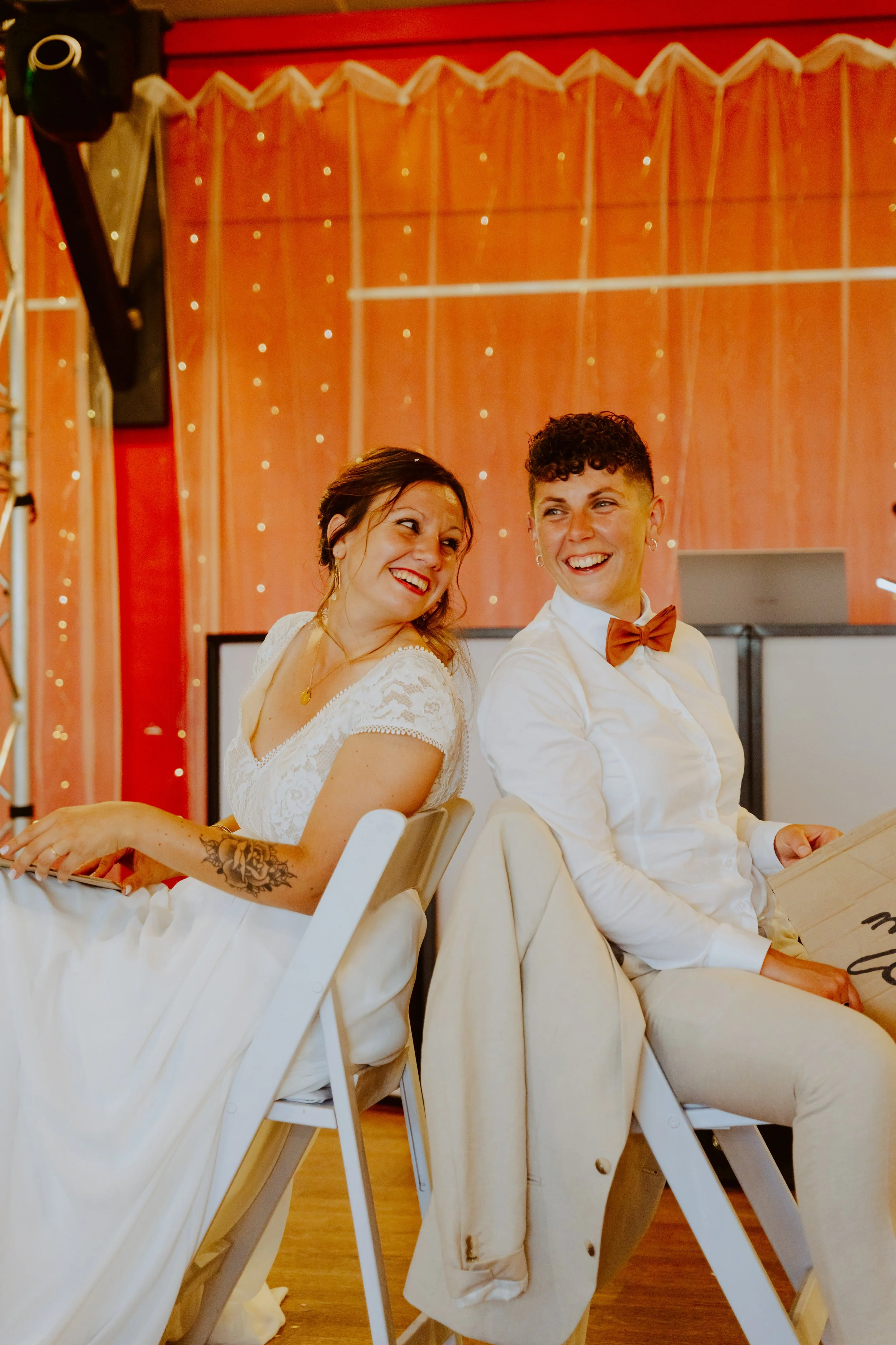 COLINE&ANAS679.JPG