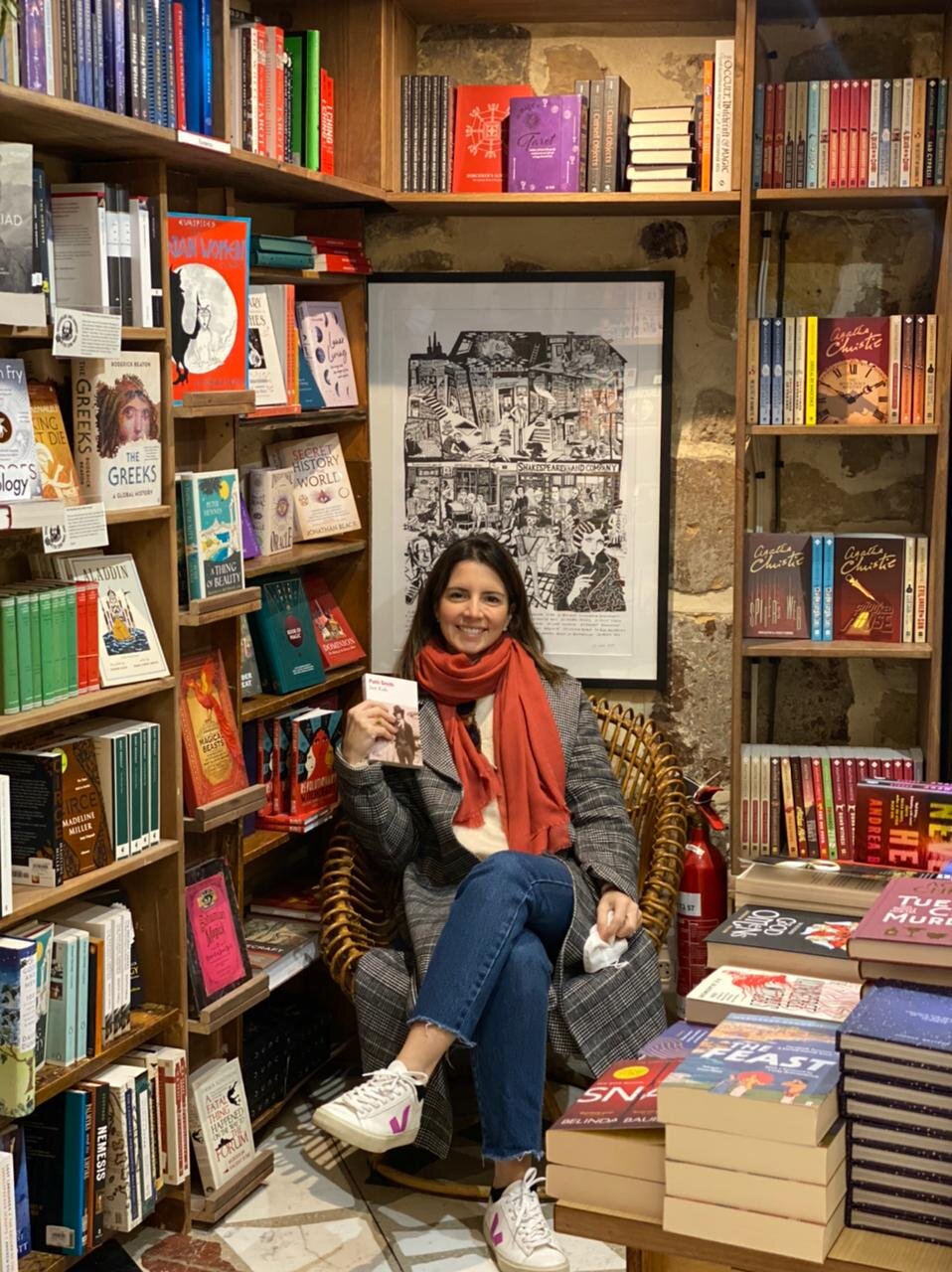 Dia Mundial do Livro, Hábito da Leitura e a Estreia da Nova Colunista Maria Cláudia Cassou