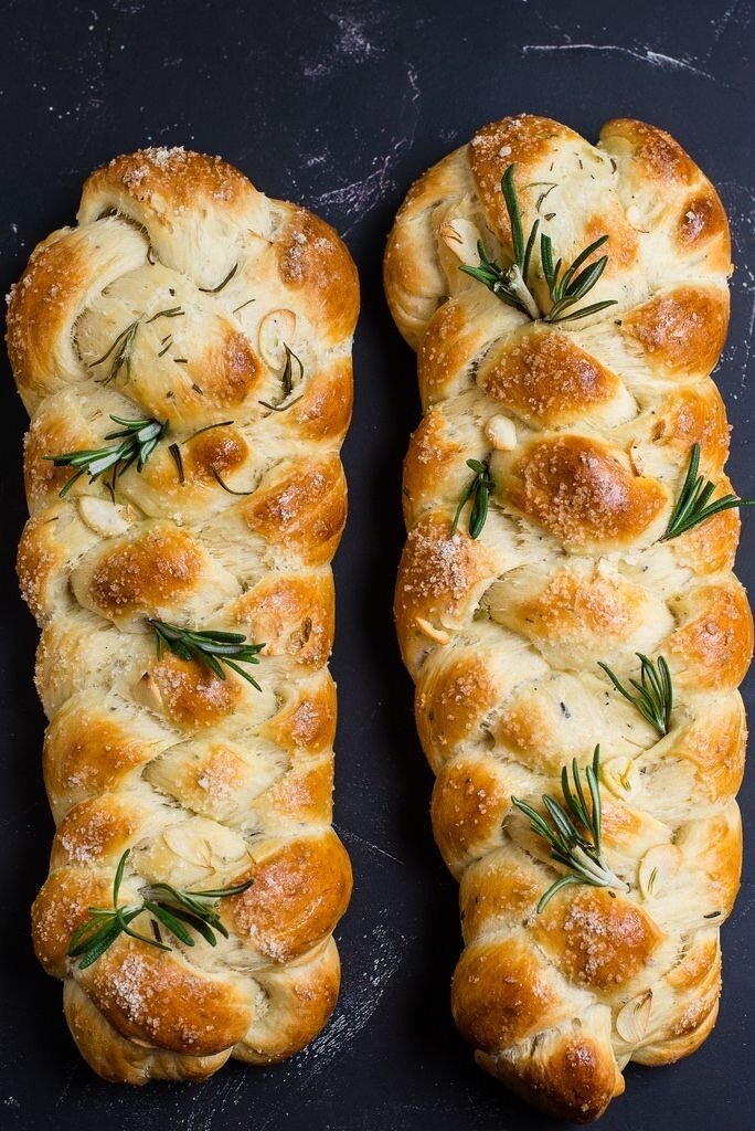 Receita Challa de Alho e Alecrim